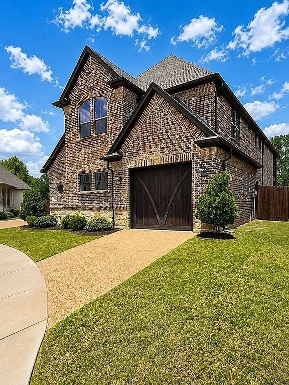 Single Family Residence For Sale in Tarrant County , 2828 Stadium View Drive, Fort Worth, Texas 76118, 4 Bedroom, 4 Bathroom, 3 Garage spaces, 3,385 Sqft, built in 2019, mls#21353827, Real Estate Agent in Fort Worth, Homes For Sale in Tarrant county, Homes For Sale in Fort Worth, Realtor in Fort Worth Texas, Real Estate Brokerage Independent Realty Texas, Luminita Cordes Realtor
