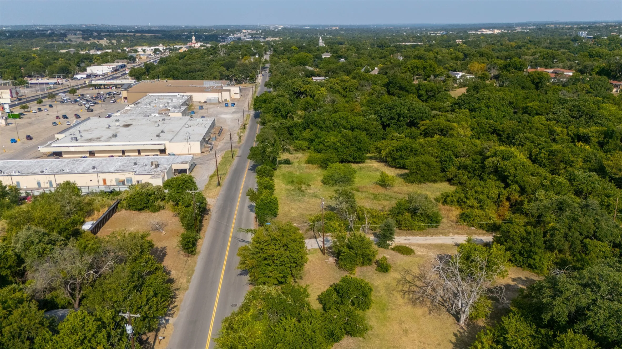 Unimproved Land For Sale in Parker County , 202 S Merrimac Street, Weatherford, Texas 76086, 0, 0, Garage spaces, 0 Sqft, built in 0, mls#21354155, Real Estate Agent in Weatherford, Homes For Sale in Parker county, Homes For Sale in Weatherford, Realtor in Weatherford Texas, Real Estate Brokerage Independent Realty Texas, Luminita Cordes Realtor
