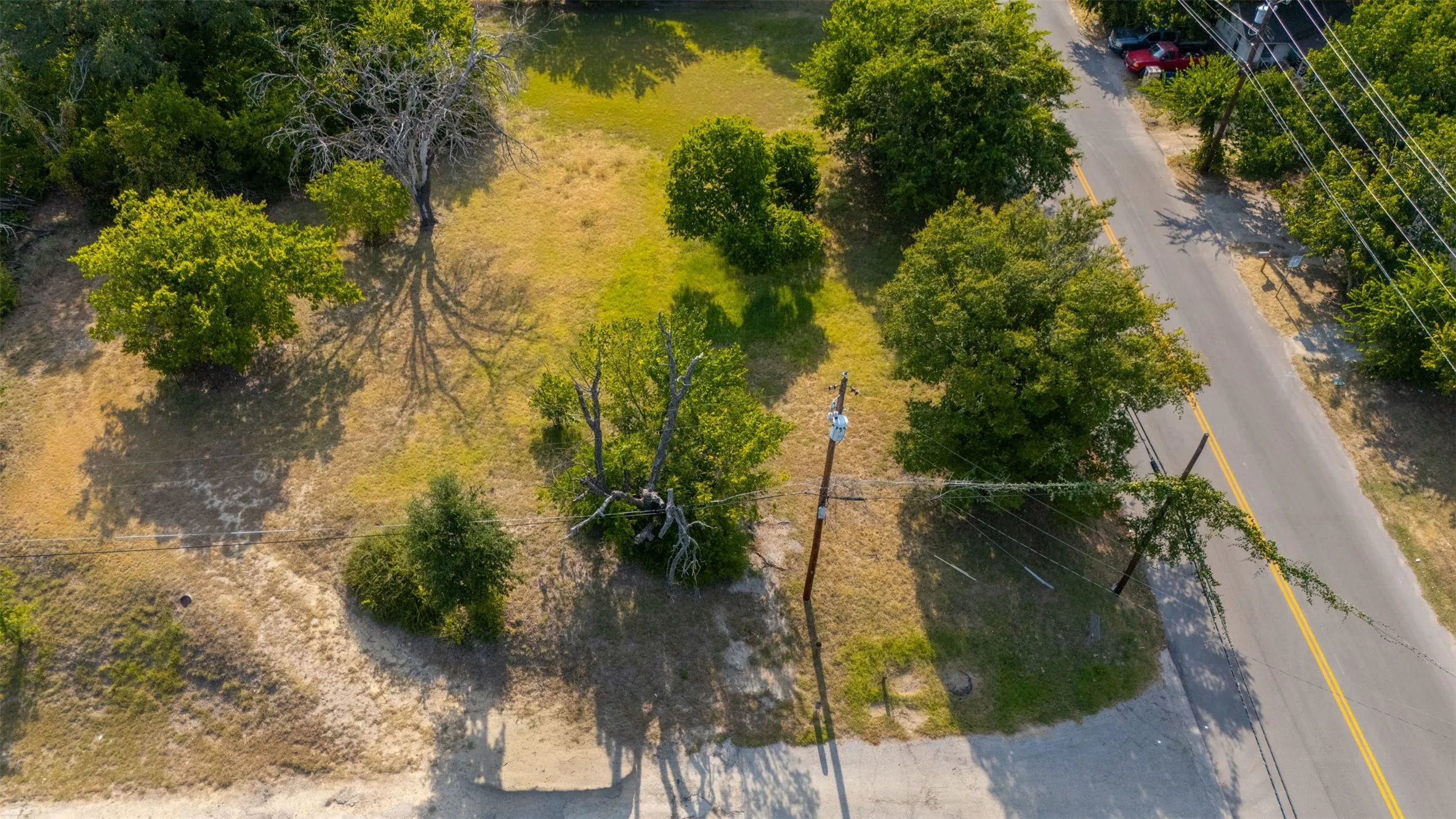 Unimproved Land For Sale in Parker County , 202 S Merrimac Street, Weatherford, Texas 76086, 0, 0, Garage spaces, 0 Sqft, built in 0, mls#21354155, Real Estate Agent in Weatherford, Homes For Sale in Parker county, Homes For Sale in Weatherford, Realtor in Weatherford Texas, Real Estate Brokerage Independent Realty Texas, Luminita Cordes Realtor