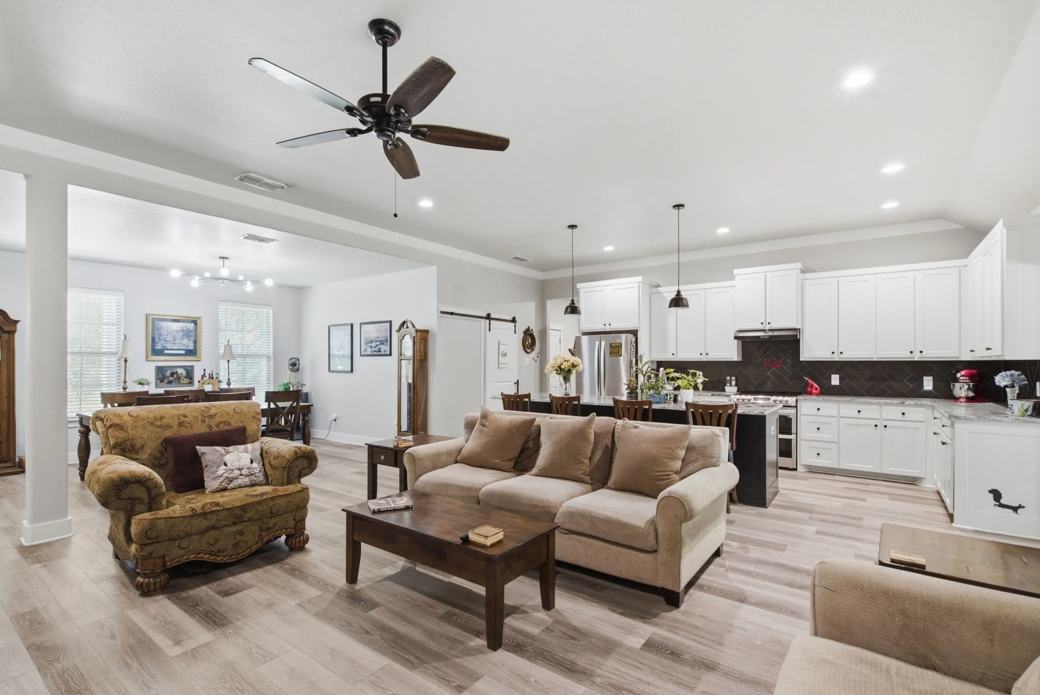 Single Family Residence For Sale in Parker County , 374 Clark Lake Road, Weatherford, Texas 76088, 3 Bedroom, 2 Bathroom, 2 Garage spaces, 2,039 Sqft, built in 2022, mls#21354139, Real Estate Agent in Weatherford, Homes For Sale in Parker county, Homes For Sale in Weatherford, Realtor in Weatherford Texas, Real Estate Brokerage Independent Realty Texas, Luminita Cordes Realtor