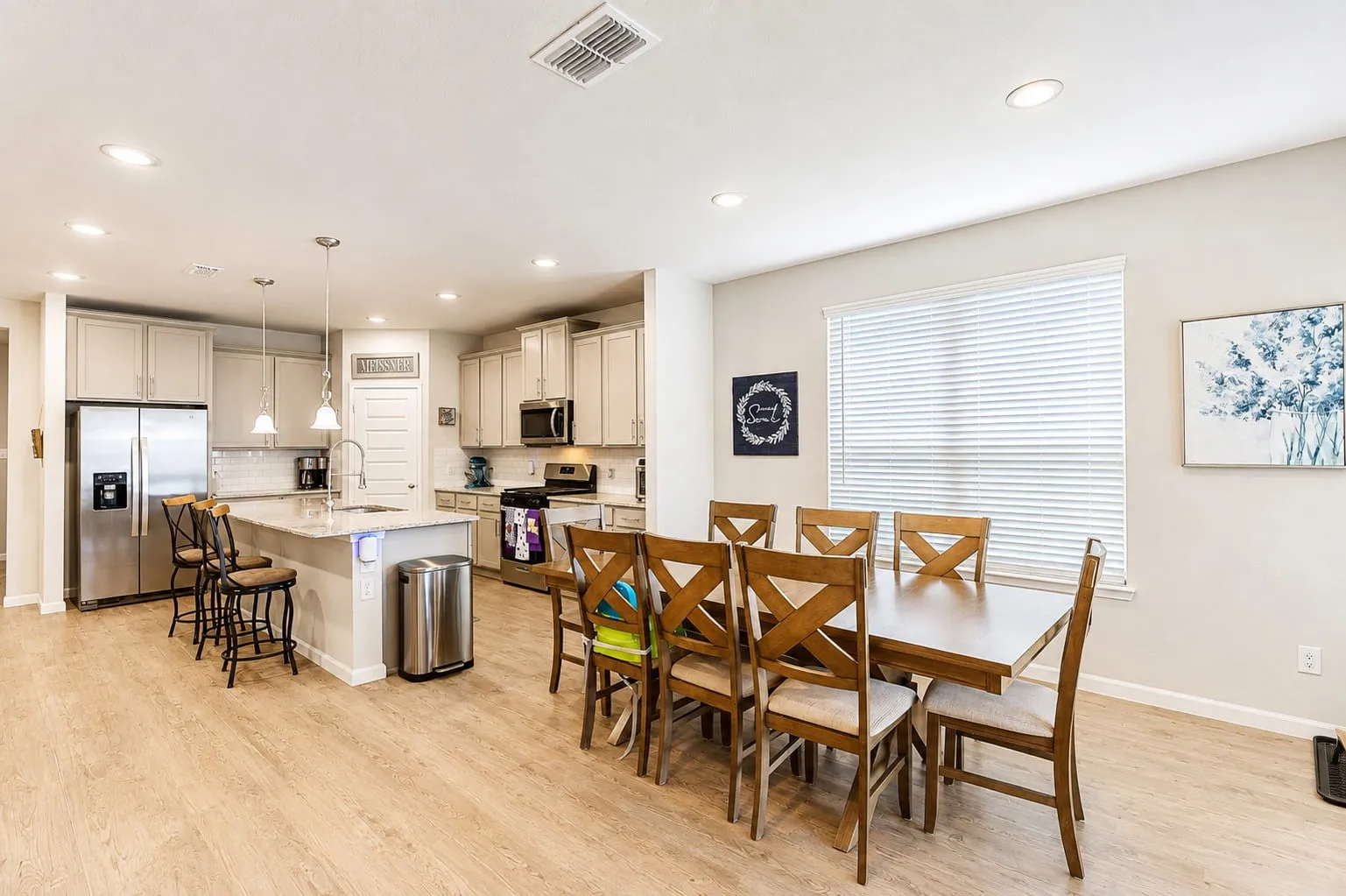 Single Family Residence For Sale in Tarrant County , 1813 Bellatrix Drive, Haslet, Texas 76052, 4 Bedroom, 4 Bathroom, 3 Garage spaces, 3,146 Sqft, built in 2022, mls#21351322, Real Estate Agent in Haslet, Homes For Sale in Tarrant county, Homes For Sale in Haslet, Realtor in Haslet Texas, Real Estate Brokerage Independent Realty Texas, Luminita Cordes Realtor