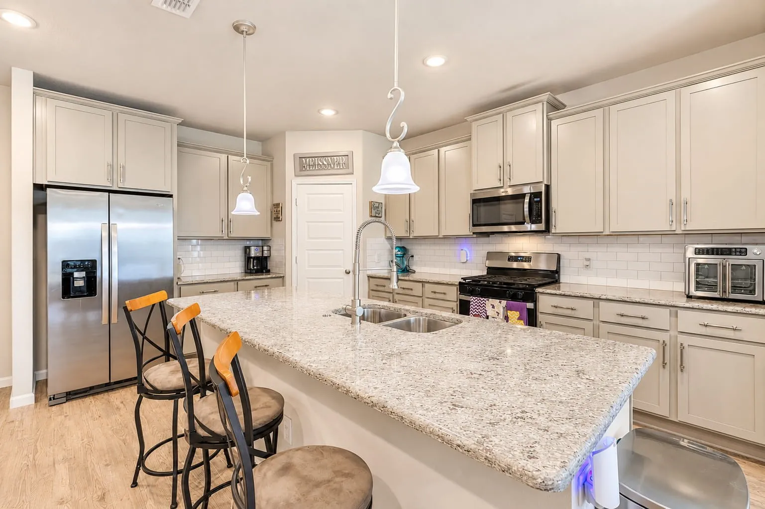 Single Family Residence For Sale in Tarrant County , 1813 Bellatrix Drive, Haslet, Texas 76052, 4 Bedroom, 4 Bathroom, 3 Garage spaces, 3,146 Sqft, built in 2022, mls#21351322, Real Estate Agent in Haslet, Homes For Sale in Tarrant county, Homes For Sale in Haslet, Realtor in Haslet Texas, Real Estate Brokerage Independent Realty Texas, Luminita Cordes Realtor