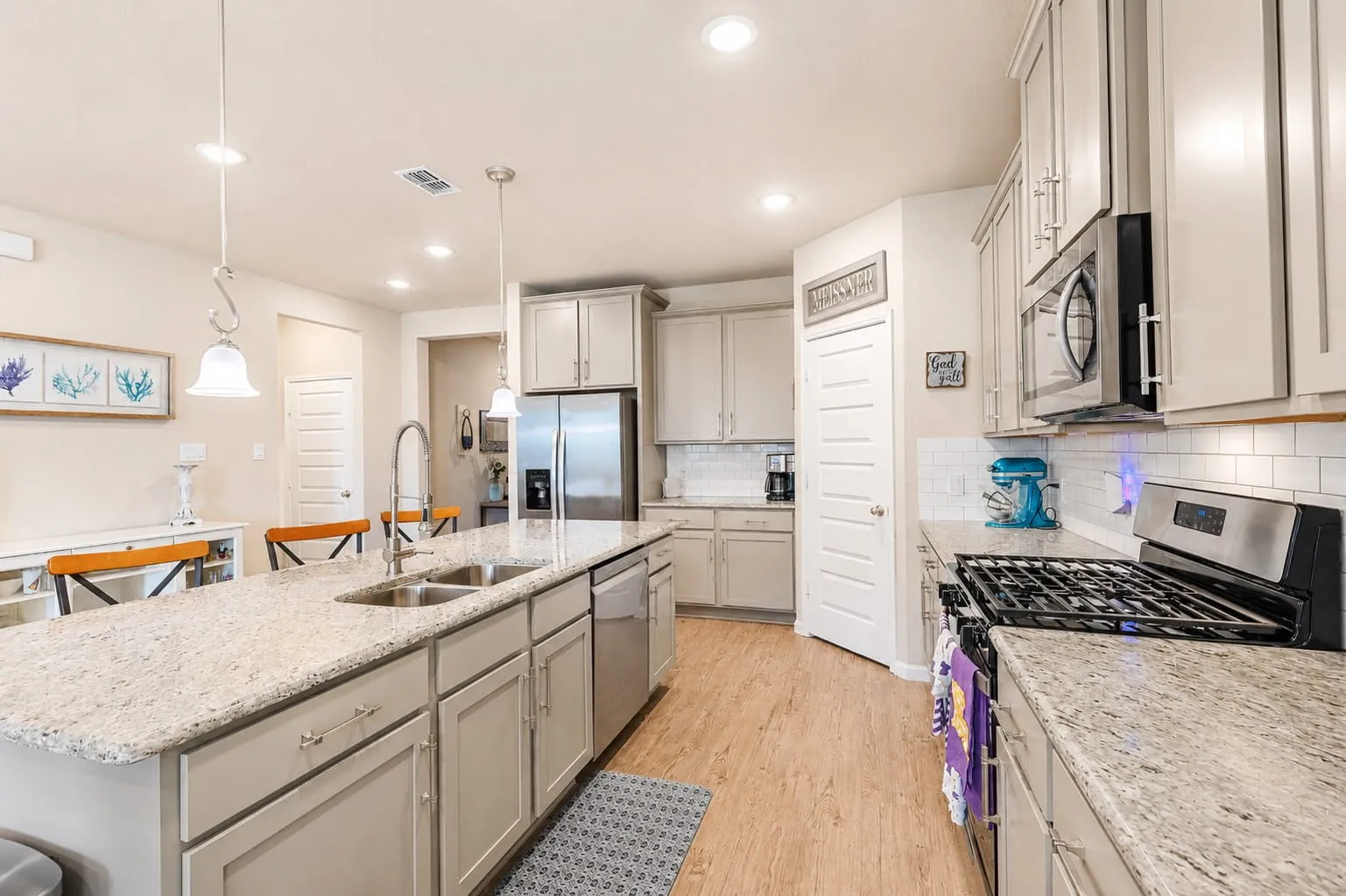 Single Family Residence For Sale in Tarrant County , 1813 Bellatrix Drive, Haslet, Texas 76052, 4 Bedroom, 4 Bathroom, 3 Garage spaces, 3,146 Sqft, built in 2022, mls#21351322, Real Estate Agent in Haslet, Homes For Sale in Tarrant county, Homes For Sale in Haslet, Realtor in Haslet Texas, Real Estate Brokerage Independent Realty Texas, Luminita Cordes Realtor