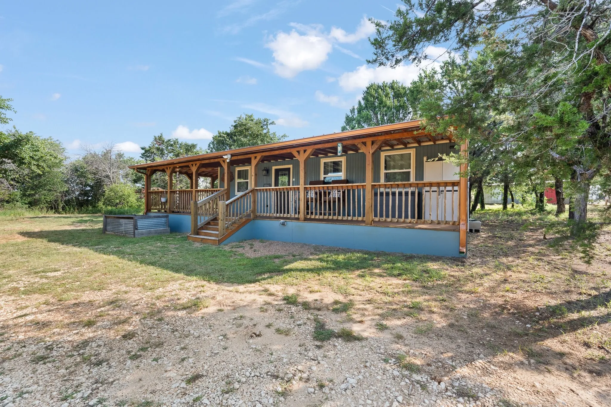 Separate in-law quarters cabin
