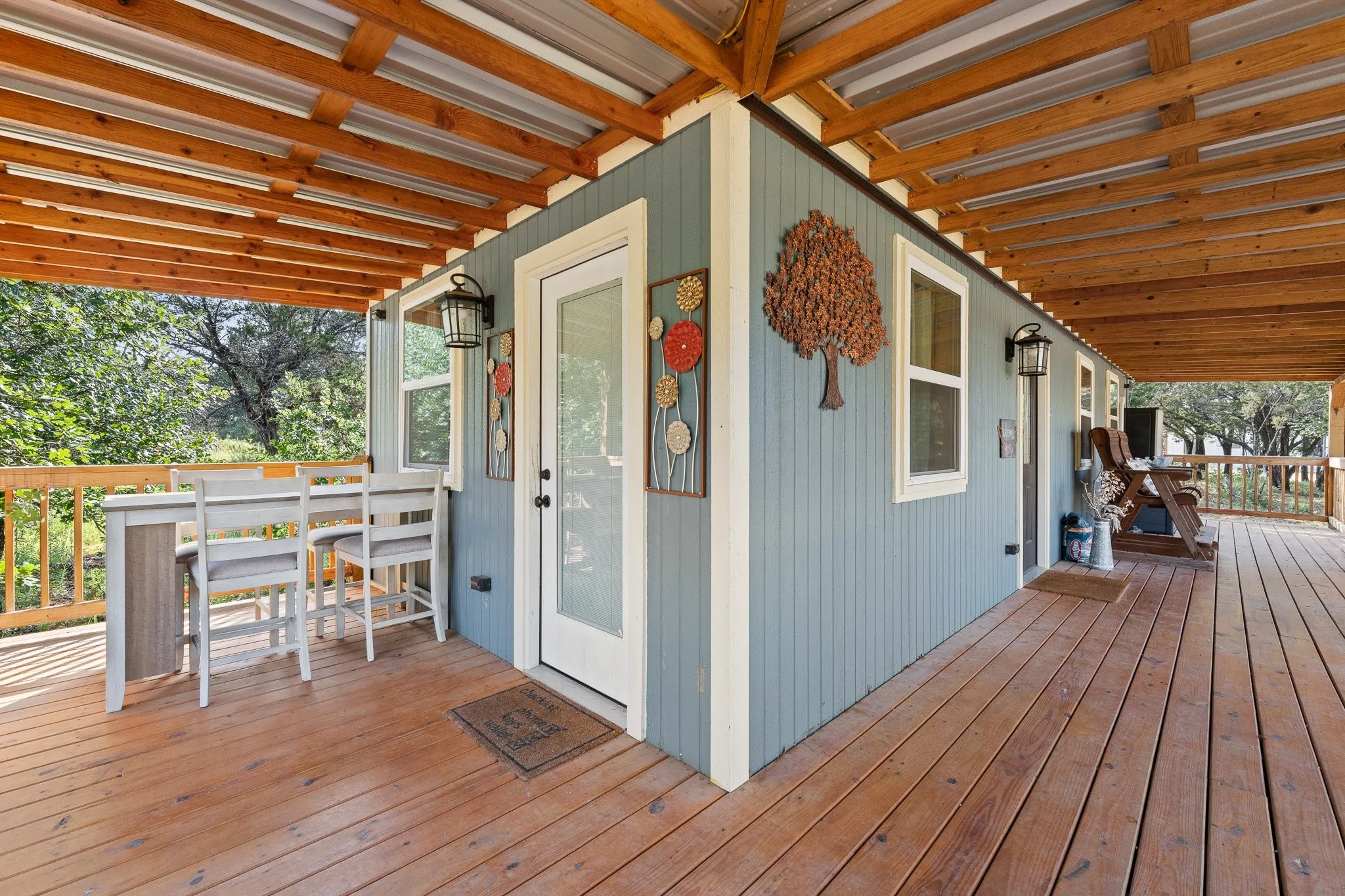Separate in-law quarters wrap around deck