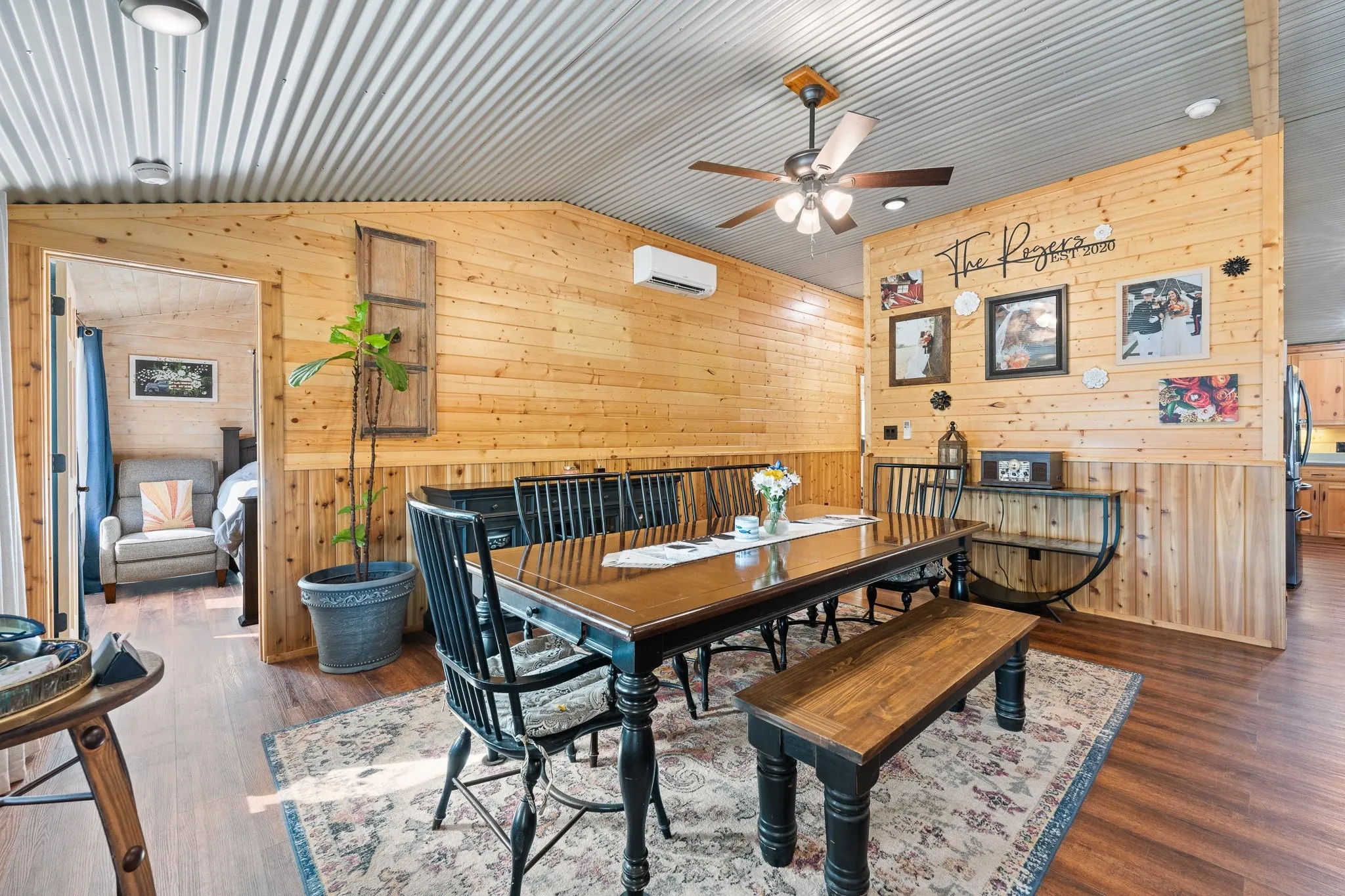 Single Family Residence For Sale in Somervell County , 1647 County Road 1004, Glen Rose, Texas 76690, 4 Bedrooms, 3 Bathrooms, 2 Garage spaces, 1,944 Sqft, built in 2023, Price $985,000, mls#21353893, Real Estate Agent in Glen Rose, Homes For Sale in Somervell county, Homes For Sale in Glen Rose, Realtor in Glen Rose Texas, Real Estate Brokerage Independent Realty Texas, Luminita Cordes Realtor
