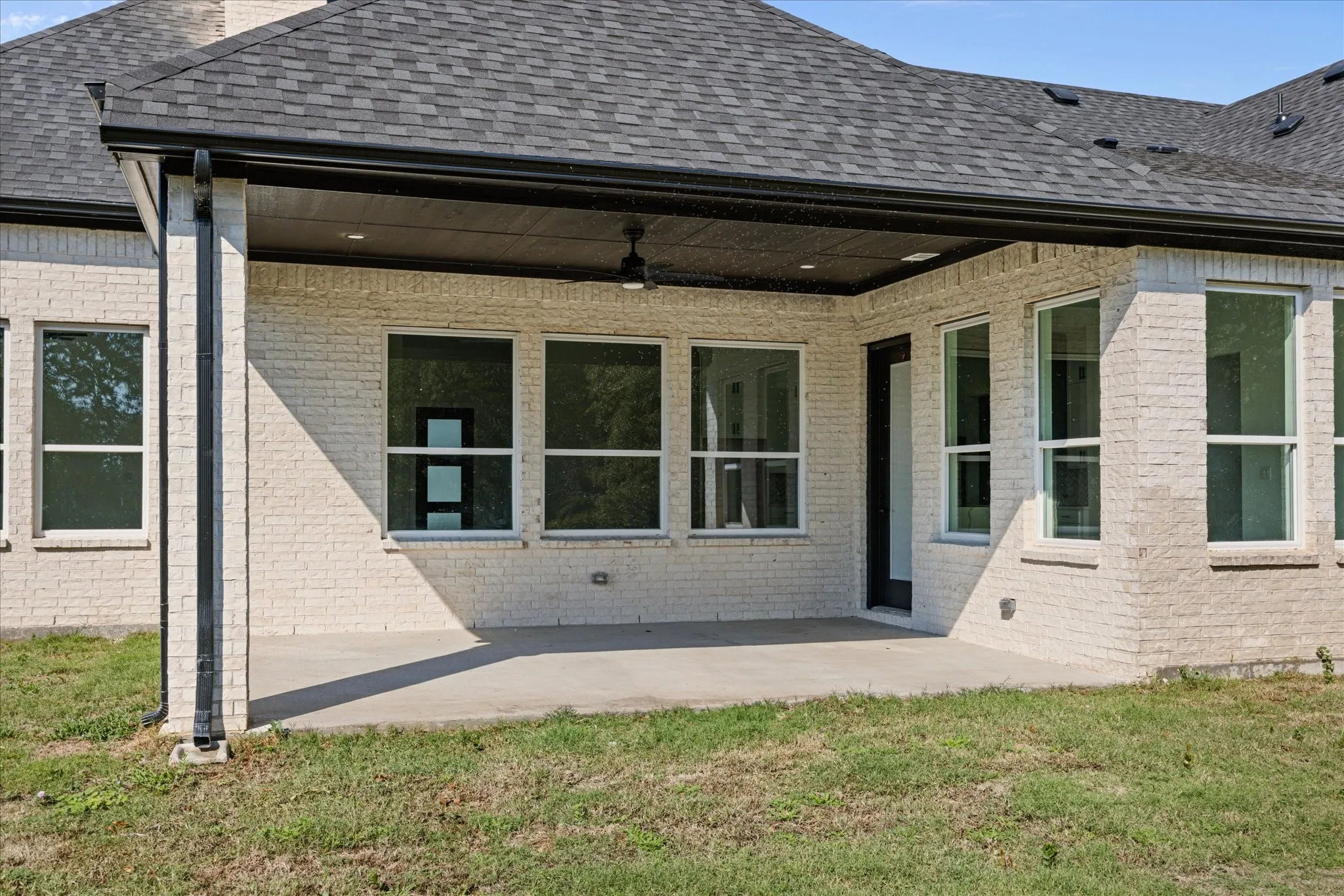 Single Family Residence For Sale in Parker County , 2057 Glenhollow Drive, Weatherford, Texas 76088, 4 Bedroom, 3 Bathroom, 3 Garage spaces, 2,534 Sqft, built in 2025, mls#21352649, Real Estate Agent in Weatherford, Homes For Sale in Parker county, Homes For Sale in Weatherford, Realtor in Weatherford Texas, Real Estate Brokerage Independent Realty Texas, Luminita Cordes Realtor