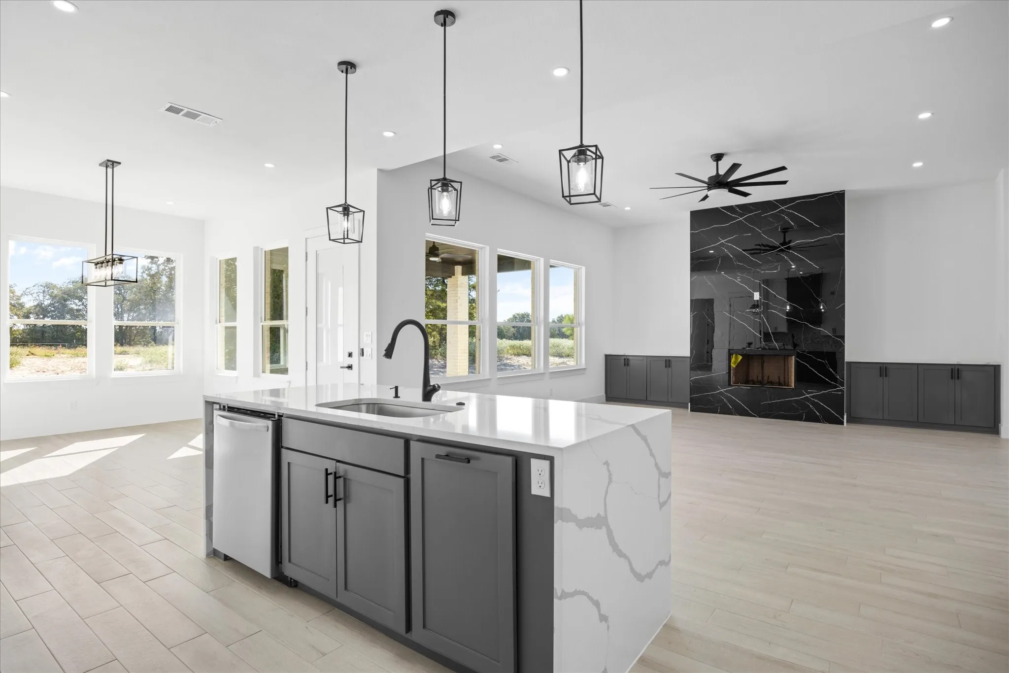Single Family Residence For Sale in Parker County , 2057 Glenhollow Drive, Weatherford, Texas 76088, 4 Bedroom, 3 Bathroom, 3 Garage spaces, 2,534 Sqft, built in 2025, mls#21352649, Real Estate Agent in Weatherford, Homes For Sale in Parker county, Homes For Sale in Weatherford, Realtor in Weatherford Texas, Real Estate Brokerage Independent Realty Texas, Luminita Cordes Realtor