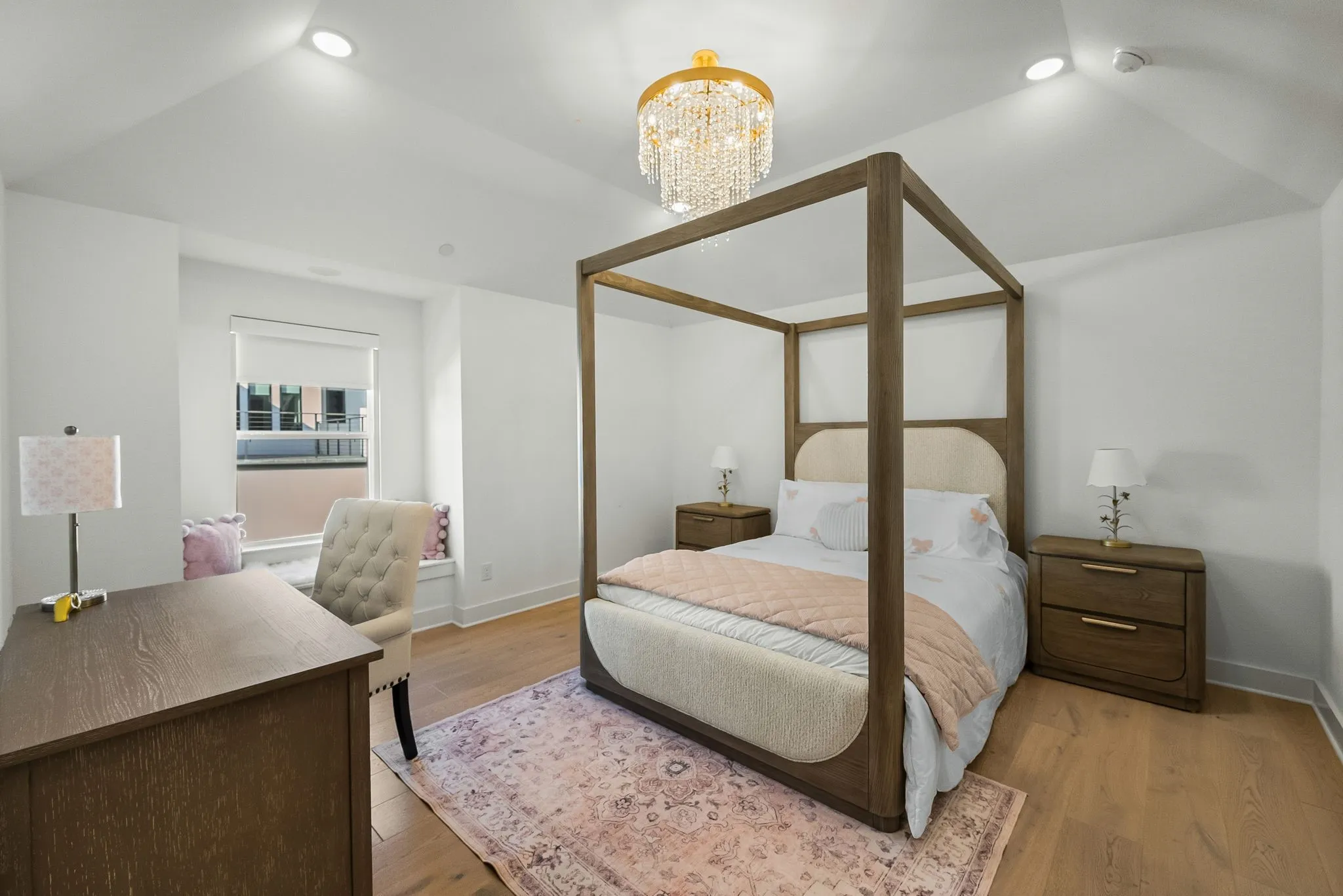 Single Family Residence For Sale in Denton County , 5711 Edmonton Avenue, Frisco, Texas 75034, 5 Bedroom, 8 Bathroom, 3 Garage spaces, 5,655 Sqft, built in 2020, mls#21354179, Real Estate Agent in Frisco, Homes For Sale in Denton county, Homes For Sale in Frisco, Realtor in Frisco Texas, Real Estate Brokerage Independent Realty Texas, Luminita Cordes Realtor