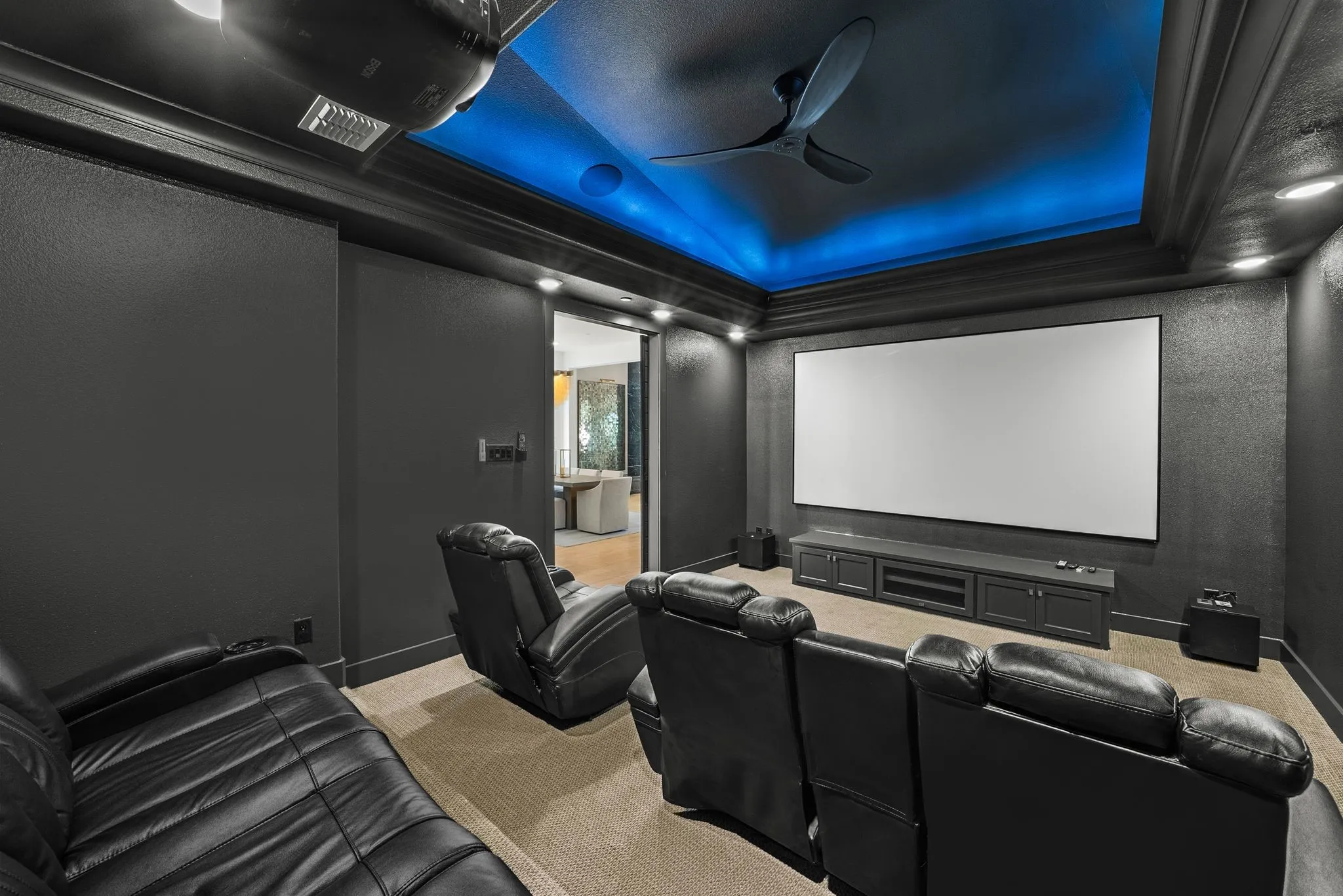 Single Family Residence For Sale in Denton County , 5711 Edmonton Avenue, Frisco, Texas 75034, 5 Bedroom, 8 Bathroom, 3 Garage spaces, 5,655 Sqft, built in 2020, mls#21354179, Real Estate Agent in Frisco, Homes For Sale in Denton county, Homes For Sale in Frisco, Realtor in Frisco Texas, Real Estate Brokerage Independent Realty Texas, Luminita Cordes Realtor
