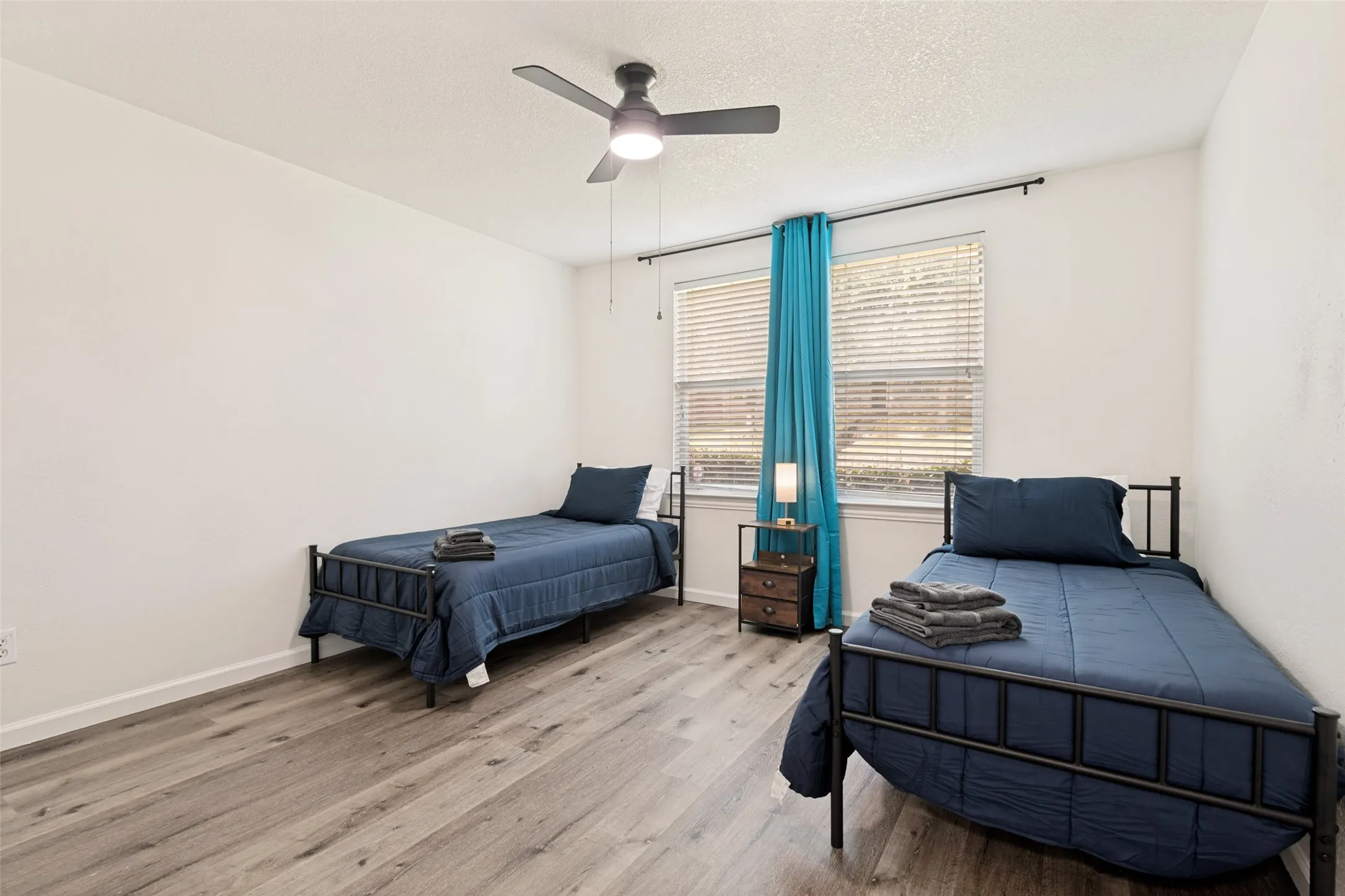 Single Family Residence For Rent in Dallas County , 1513 Lone Star Court, Mesquite, Texas 75181, 4 Bedrooms, 2 Bathrooms, 2 Garage spaces, 1,791 Sqft, built in 2005, Price $3,500, mls#21351684, Real Estate Agent in Mesquite, Homes For Rent in Dallas county, Homes For Rent in Mesquite, Realtor in Mesquite Texas, Real Estate Brokerage Independent Realty Texas, Luminita Cordes Realtor