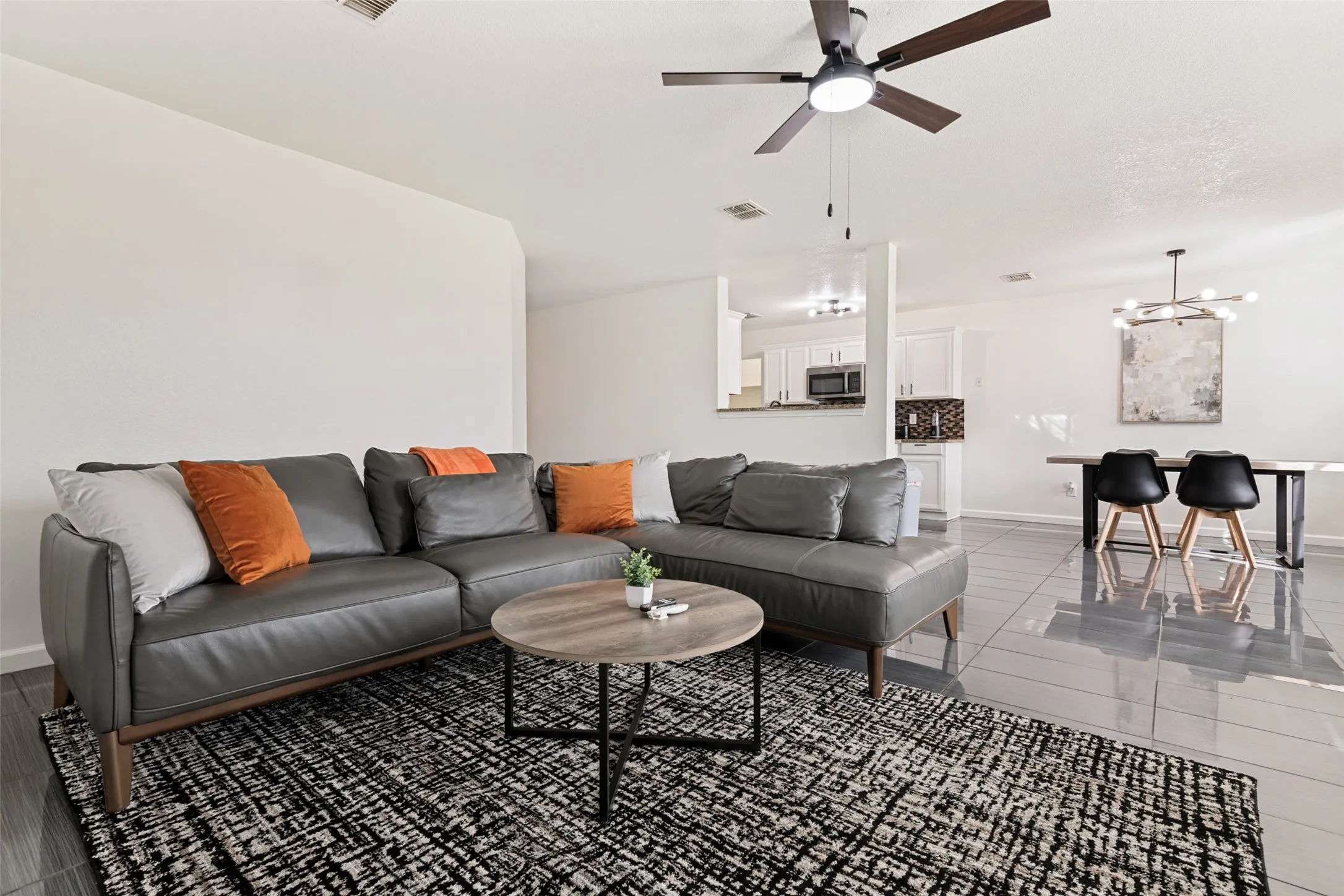 Single Family Residence For Rent in Dallas County , 1513 Lone Star Court, Mesquite, Texas 75181, 4 Bedrooms, 2 Bathrooms, 2 Garage spaces, 1,791 Sqft, built in 2005, Price $3,500, mls#21351684, Real Estate Agent in Mesquite, Homes For Rent in Dallas county, Homes For Rent in Mesquite, Realtor in Mesquite Texas, Real Estate Brokerage Independent Realty Texas, Luminita Cordes Realtor