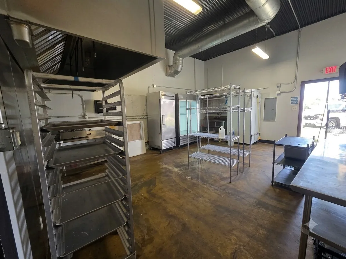 Business For Rent in Ellis County , 201 W 6th Street 210, Ferris, Texas 75125, 0, 0, Garage spaces, 0 Sqft, built in 1930, Price $2,750, mls#21354197, Real Estate Agent in Ferris, Homes For Rent in Ellis county, Homes For Rent in Ferris, Realtor in Ferris Texas, Real Estate Brokerage Independent Realty Texas, Luminita Cordes Realtor