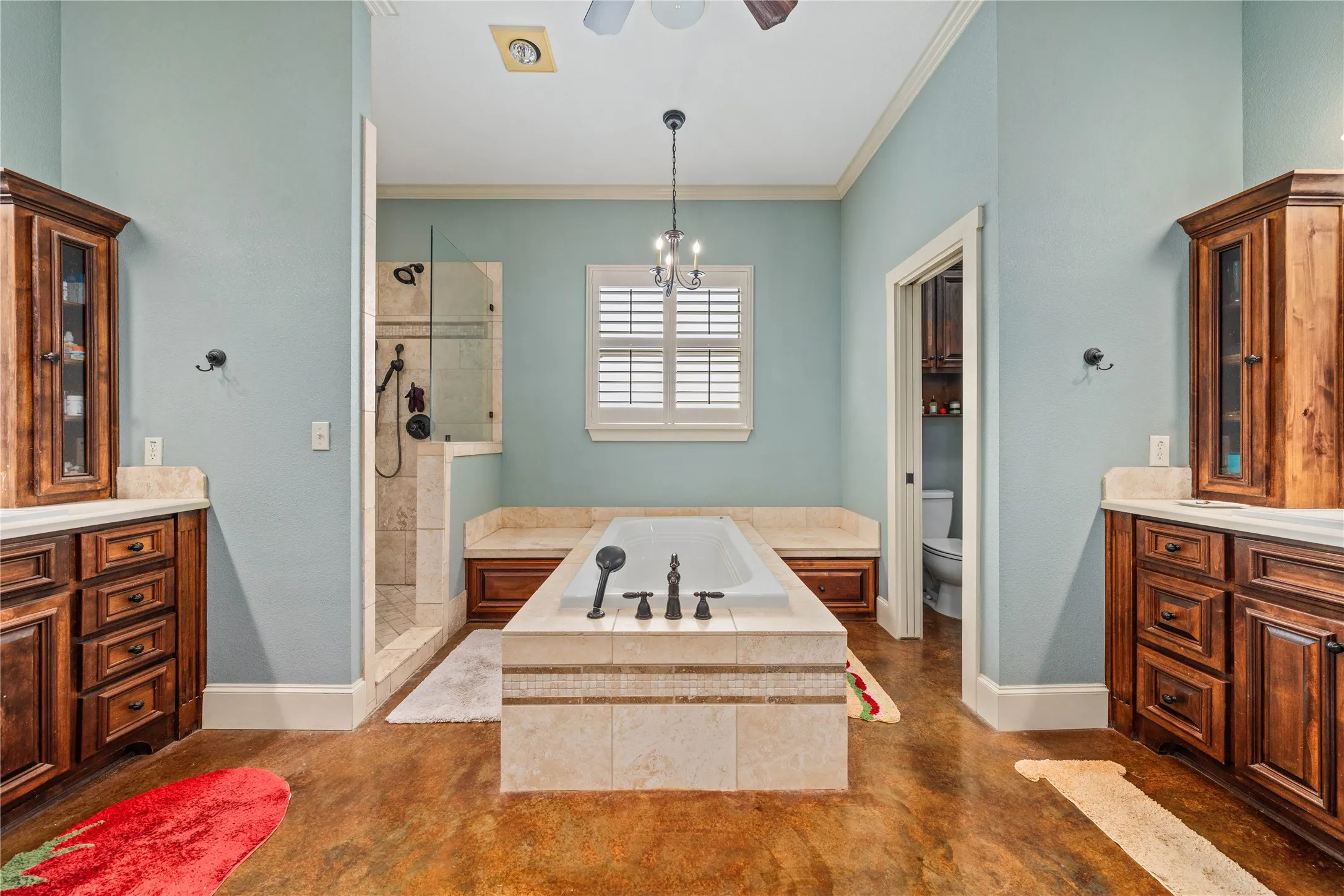Single Family Residence For Sale in Mc Lennan County , 467 Mourning Dove Lane, Lorena, Texas 76655, 5 Bedrooms, 5 Bathrooms, 1 Garage spaces, 4,041 Sqft, built in 2007, Price $1,150,000, mls#21354199, Real Estate Agent in Lorena, Homes For Sale in Mc Lennan county, Homes For Sale in Lorena, Realtor in Lorena Texas, Real Estate Brokerage Independent Realty Texas, Luminita Cordes Realtor