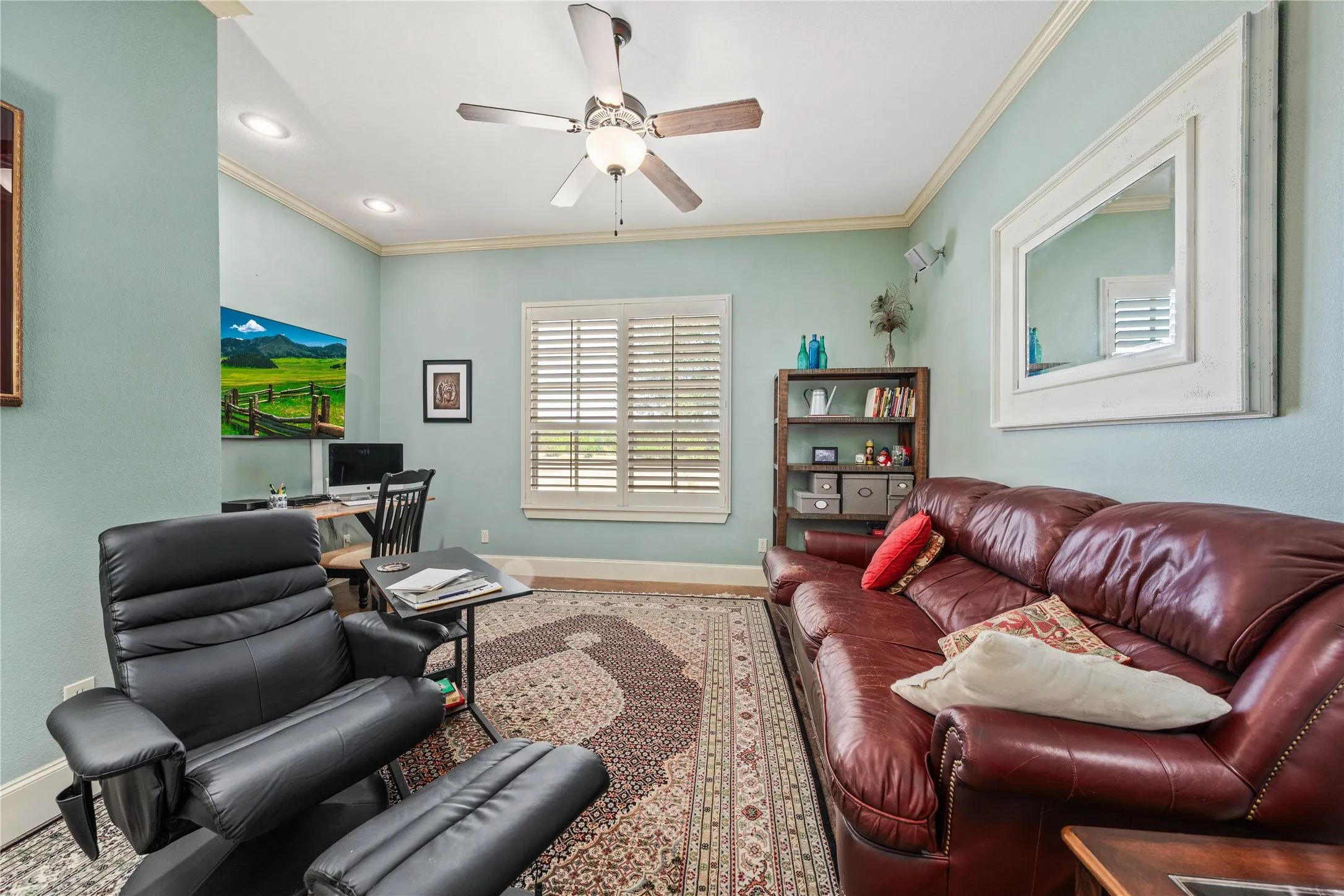 Single Family Residence For Sale in Mc Lennan County , 467 Mourning Dove Lane, Lorena, Texas 76655, 5 Bedrooms, 5 Bathrooms, 1 Garage spaces, 4,041 Sqft, built in 2007, Price $1,150,000, mls#21354199, Real Estate Agent in Lorena, Homes For Sale in Mc Lennan county, Homes For Sale in Lorena, Realtor in Lorena Texas, Real Estate Brokerage Independent Realty Texas, Luminita Cordes Realtor