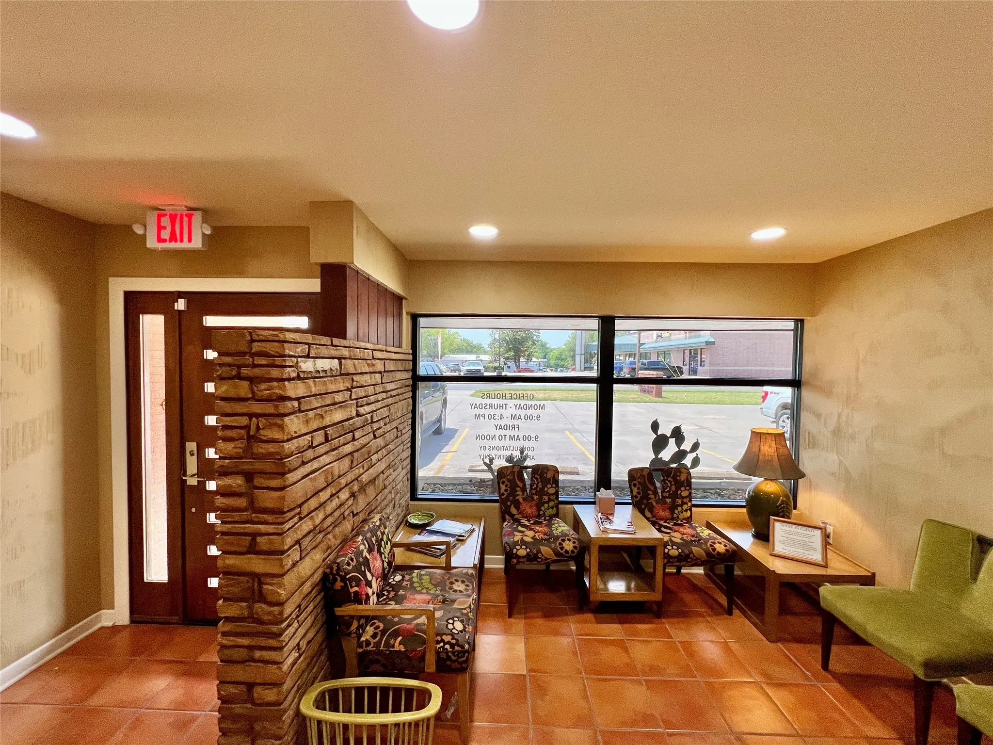 Office For Sale in Hopkins County , 614 Oak Avenue, Sulphur Springs, Texas 75482, 0, 0, Garage spaces, 0 Sqft, built in 1952, Price $850,000, mls#21353892, Real Estate Agent in Sulphur Springs, Homes For Sale in Hopkins county, Homes For Sale in Sulphur Springs, Realtor in Sulphur Springs Texas, Real Estate Brokerage Independent Realty Texas, Luminita Cordes Realtor