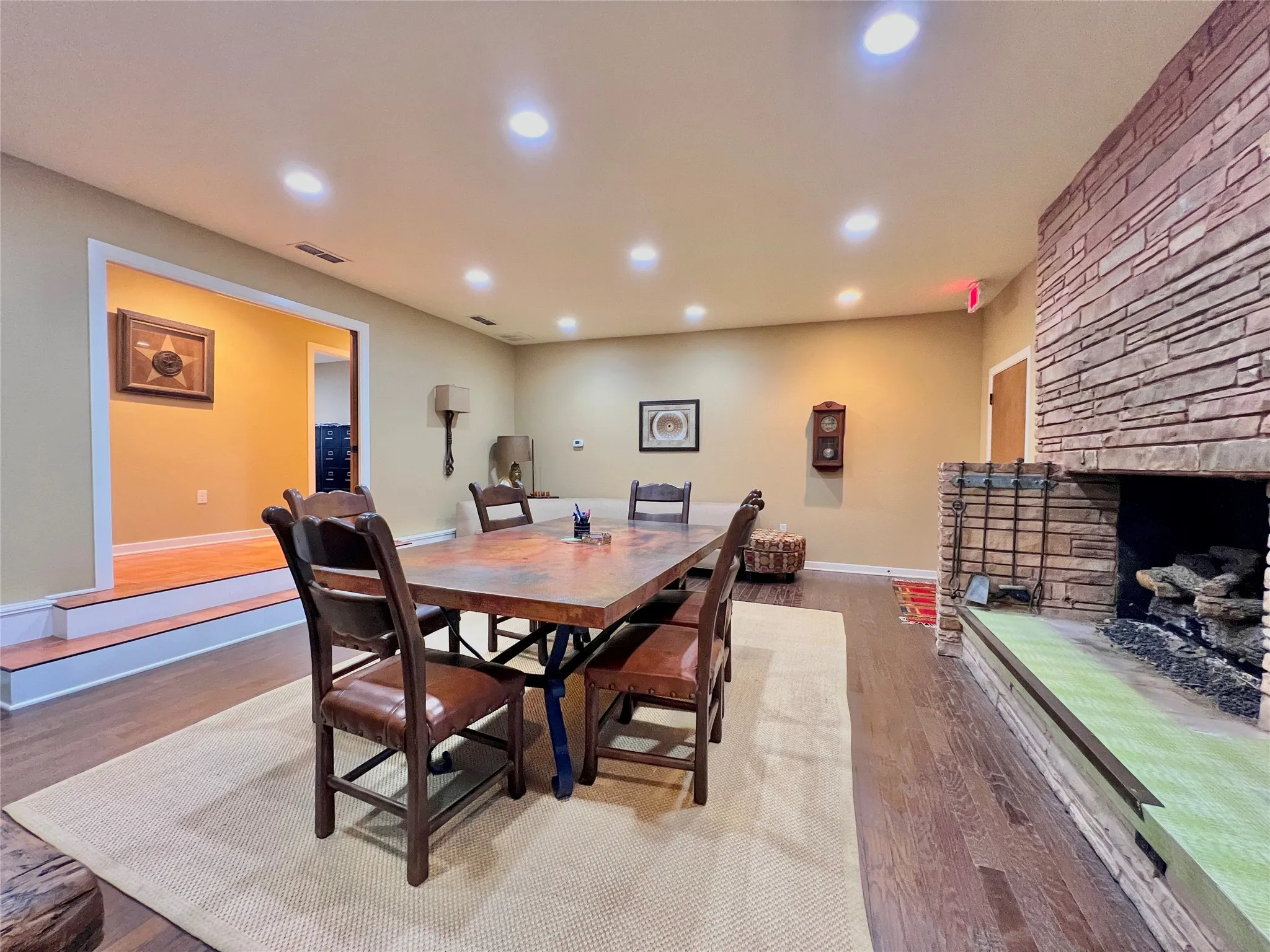 Office For Sale in Hopkins County , 614 Oak Avenue, Sulphur Springs, Texas 75482, 0, 0, Garage spaces, 0 Sqft, built in 1952, Price $850,000, mls#21353892, Real Estate Agent in Sulphur Springs, Homes For Sale in Hopkins county, Homes For Sale in Sulphur Springs, Realtor in Sulphur Springs Texas, Real Estate Brokerage Independent Realty Texas, Luminita Cordes Realtor