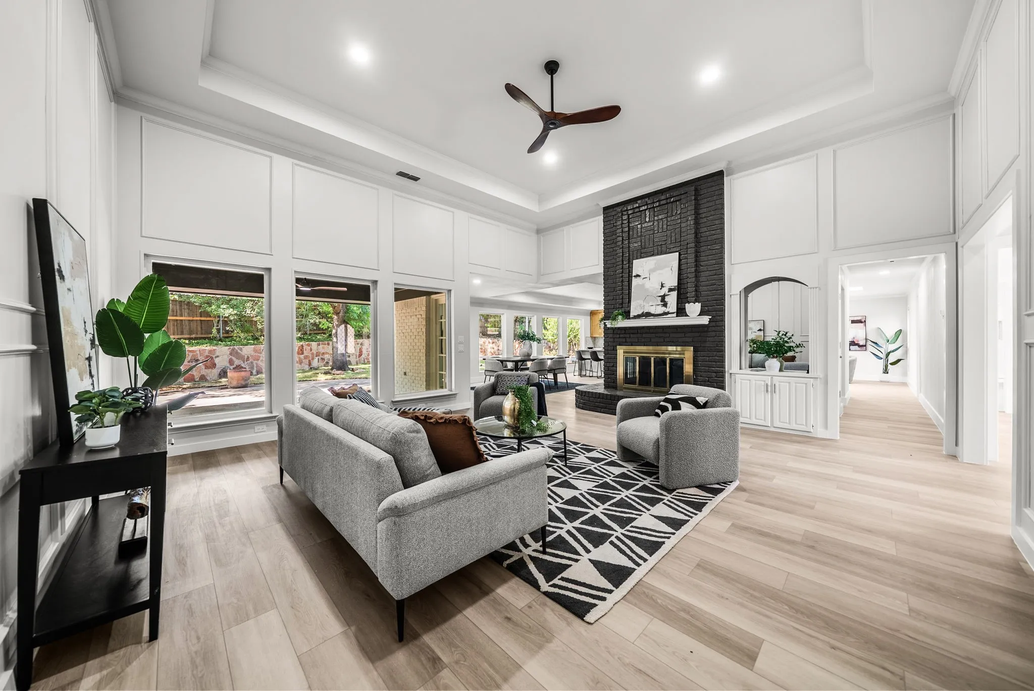 Single Family Residence For Sale in Tarrant County , 6812 Battle Creek Road, Fort Worth, Texas 76116, 4 Bedroom, 3 Bathroom, 2 Garage spaces, 2,860 Sqft, built in 1982, mls#21351741, Real Estate Agent in Fort Worth, Homes For Sale in Tarrant county, Homes For Sale in Fort Worth, Realtor in Fort Worth Texas, Real Estate Brokerage Independent Realty Texas, Luminita Cordes Realtor