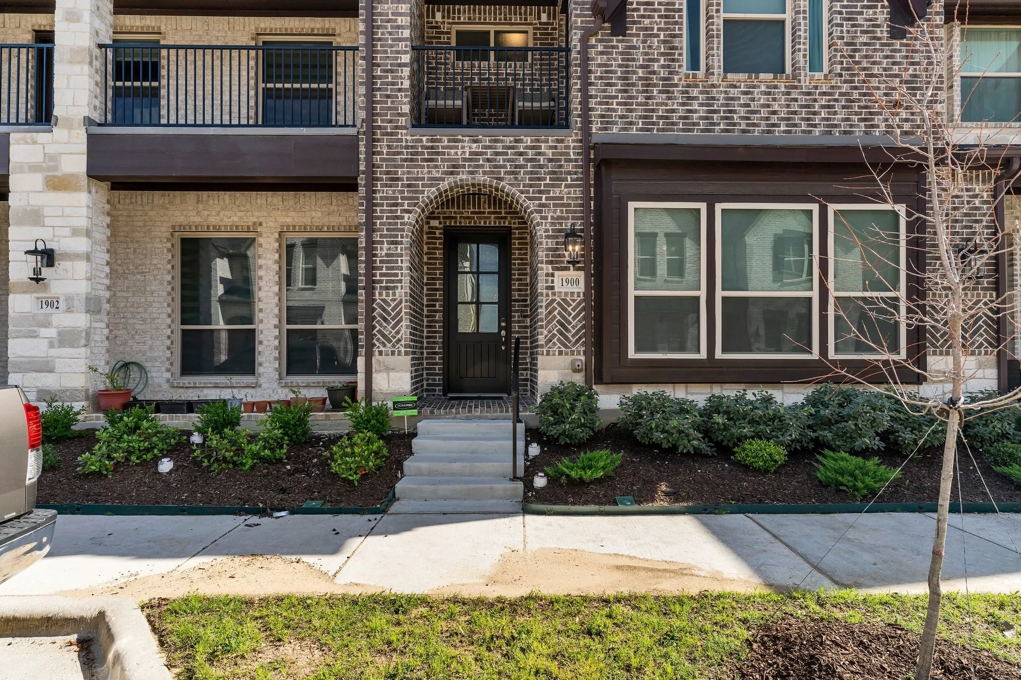Townhouse For Rent in Dallas County , 1900 Melinda Lane, Farmers Branch, Texas 75234, 3 Bedroom, 3 Bathroom, 2 Garage spaces, 2,246 Sqft, built in 2022, mls#21354236, Real Estate Agent in Farmers Branch, Homes For Rent in Dallas county, Homes For Rent in Farmers Branch, Realtor in Farmers Branch Texas, Real Estate Brokerage Independent Realty Texas, Luminita Cordes Realtor