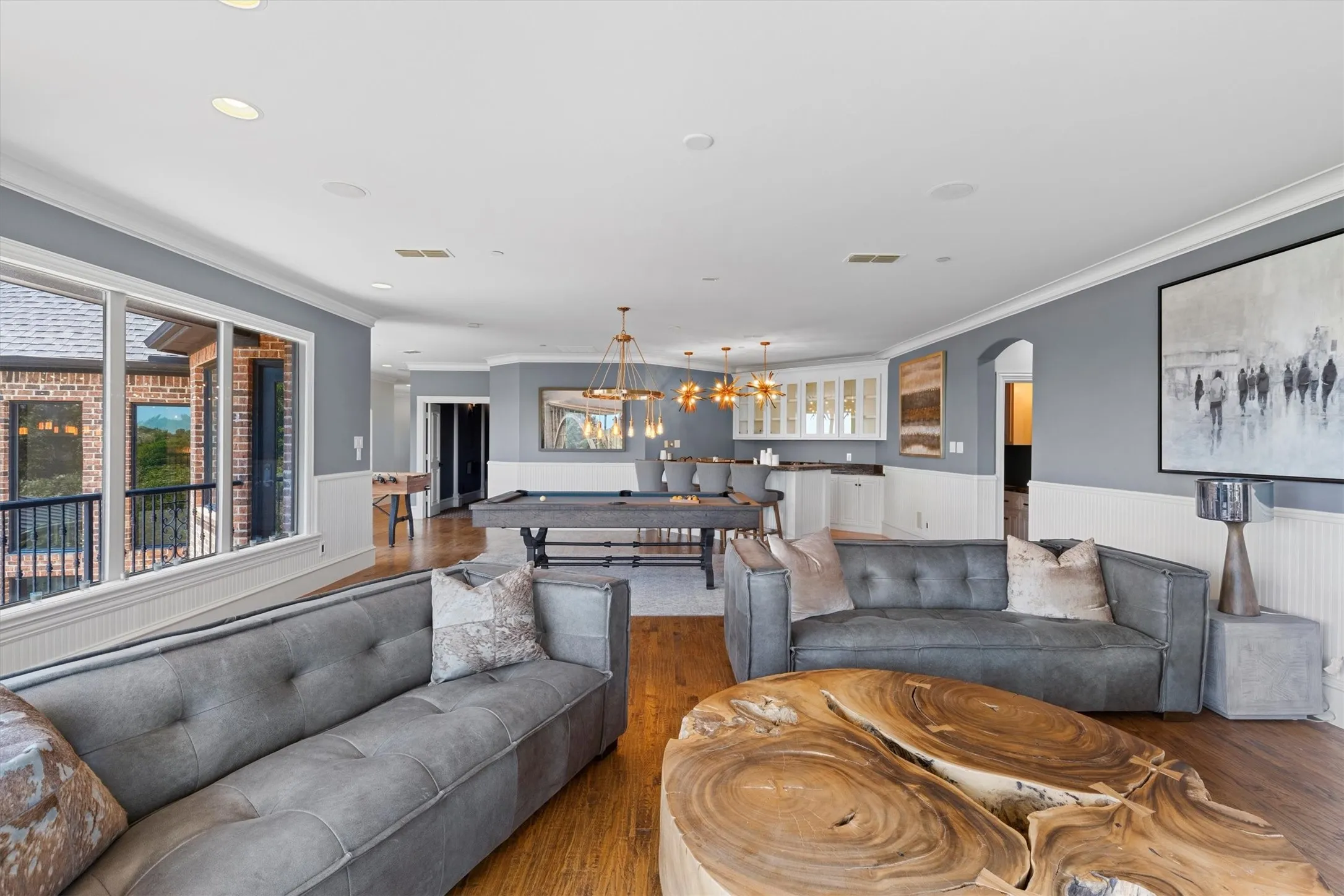 Single Family Residence For Sale in Rockwall County , 209 Crystal Court, Heath, Texas 75032, 10 Bedroom, 10 Bathroom, 4 Garage spaces, 10,098 Sqft, built in 2008, Price $5,500,000, mls#21349527, Real Estate Agent in Heath, Homes For Sale in Rockwall county, Homes For Sale in Heath, Realtor in Heath Texas, Real Estate Brokerage Independent Realty Texas, Luminita Cordes Realtor