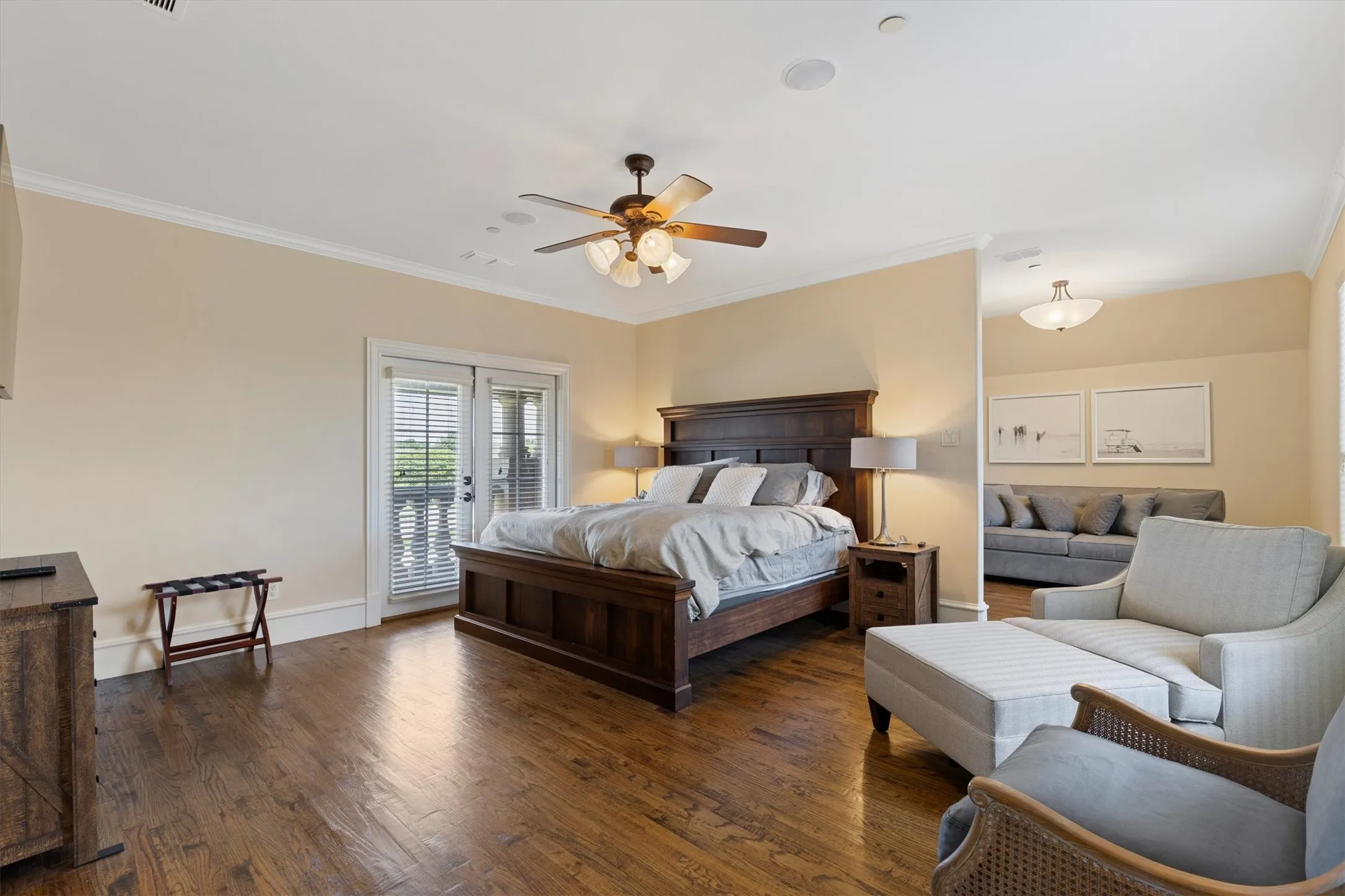 Single Family Residence For Sale in Rockwall County , 209 Crystal Court, Heath, Texas 75032, 10 Bedroom, 10 Bathroom, 4 Garage spaces, 10,098 Sqft, built in 2008, Price $5,500,000, mls#21349527, Real Estate Agent in Heath, Homes For Sale in Rockwall county, Homes For Sale in Heath, Realtor in Heath Texas, Real Estate Brokerage Independent Realty Texas, Luminita Cordes Realtor
