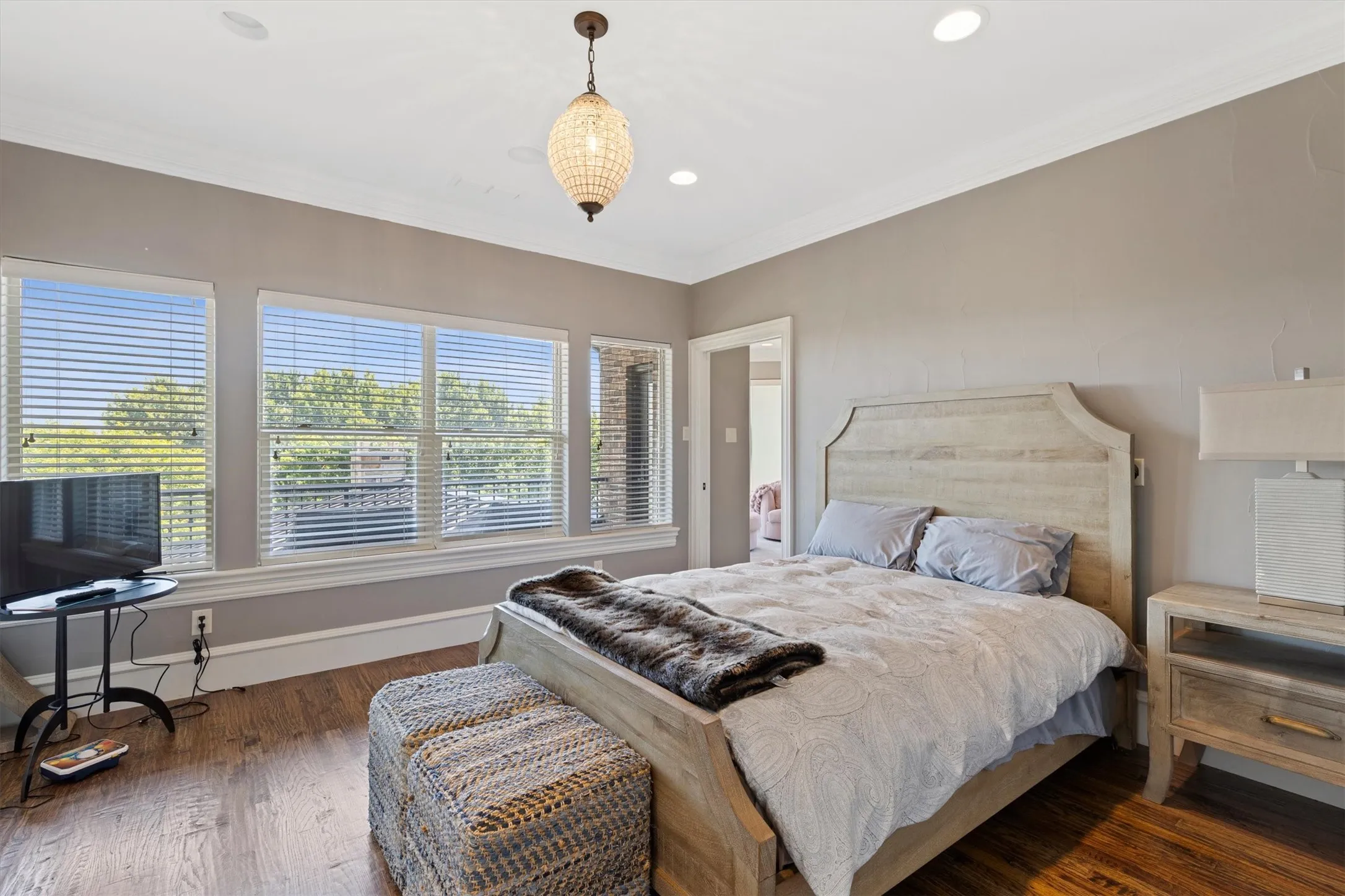 Single Family Residence For Sale in Rockwall County , 209 Crystal Court, Heath, Texas 75032, 10 Bedroom, 10 Bathroom, 4 Garage spaces, 10,098 Sqft, built in 2008, Price $5,500,000, mls#21349527, Real Estate Agent in Heath, Homes For Sale in Rockwall county, Homes For Sale in Heath, Realtor in Heath Texas, Real Estate Brokerage Independent Realty Texas, Luminita Cordes Realtor