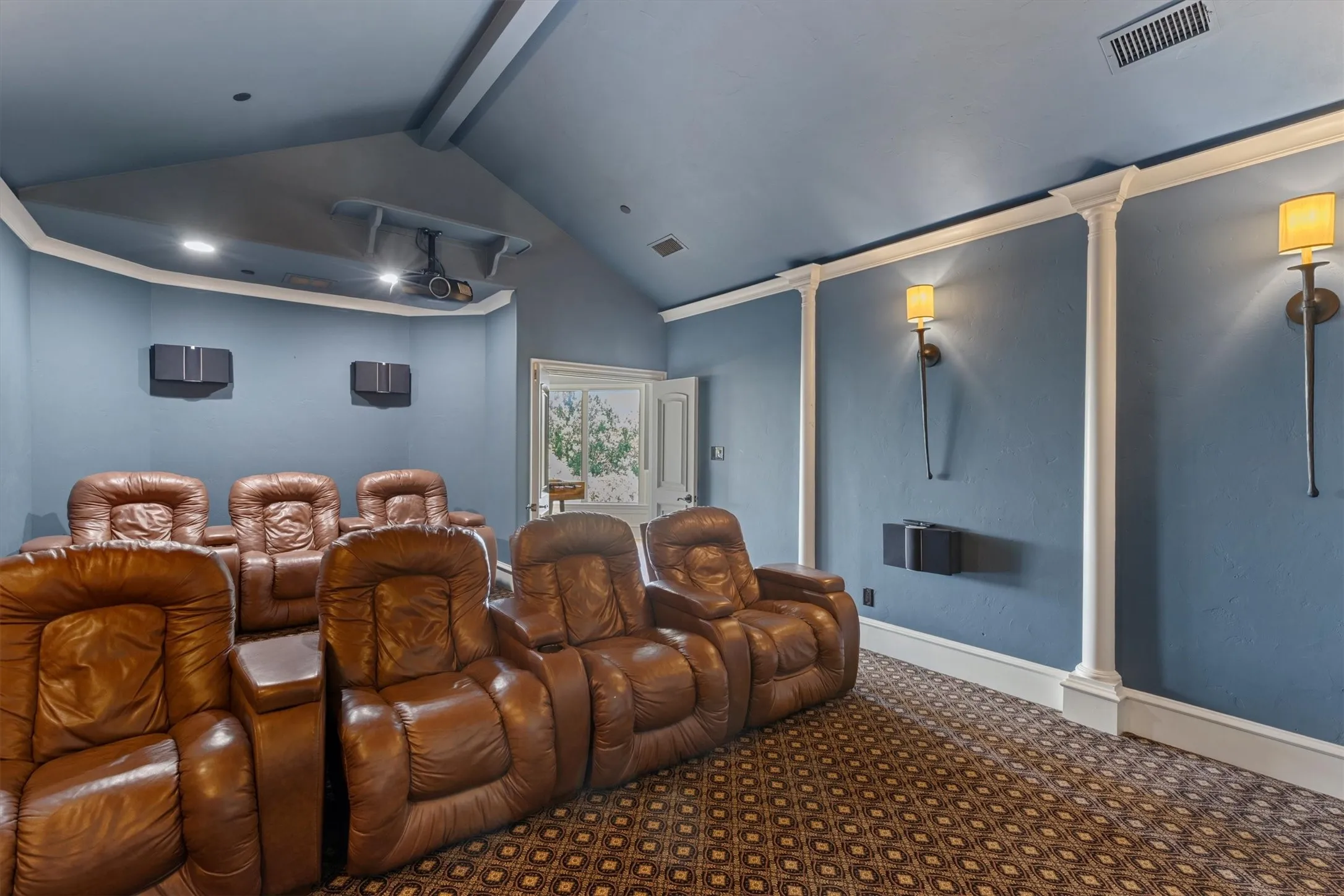 Single Family Residence For Sale in Rockwall County , 209 Crystal Court, Heath, Texas 75032, 10 Bedroom, 10 Bathroom, 4 Garage spaces, 10,098 Sqft, built in 2008, Price $5,500,000, mls#21349527, Real Estate Agent in Heath, Homes For Sale in Rockwall county, Homes For Sale in Heath, Realtor in Heath Texas, Real Estate Brokerage Independent Realty Texas, Luminita Cordes Realtor