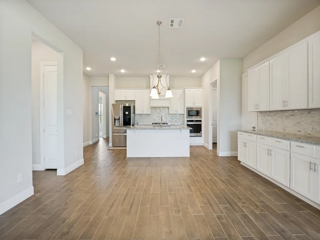 Single Family Residence For Sale in Collin County , 15946 Talamore Lane, Frisco, Texas 75035, 4 Bedroom, 3 Bathroom, 3 Garage spaces, 3,450 Sqft, built in 2022, mls#21342081, Real Estate Agent in Frisco, Homes For Sale in Collin county, Homes For Sale in Frisco, Realtor in Frisco Texas, Real Estate Brokerage Independent Realty Texas, Luminita Cordes Realtor