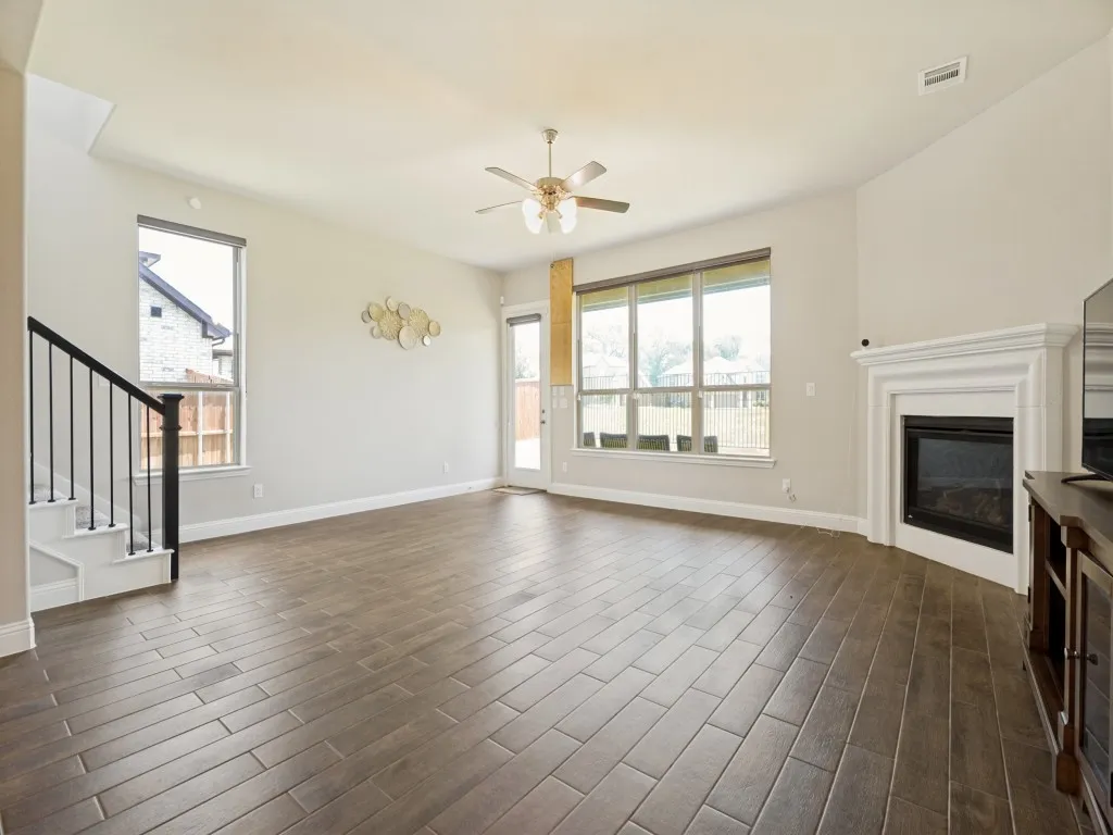 Single Family Residence For Sale in Collin County , 15946 Talamore Lane, Frisco, Texas 75035, 4 Bedroom, 3 Bathroom, 3 Garage spaces, 3,450 Sqft, built in 2022, mls#21342081, Real Estate Agent in Frisco, Homes For Sale in Collin county, Homes For Sale in Frisco, Realtor in Frisco Texas, Real Estate Brokerage Independent Realty Texas, Luminita Cordes Realtor
