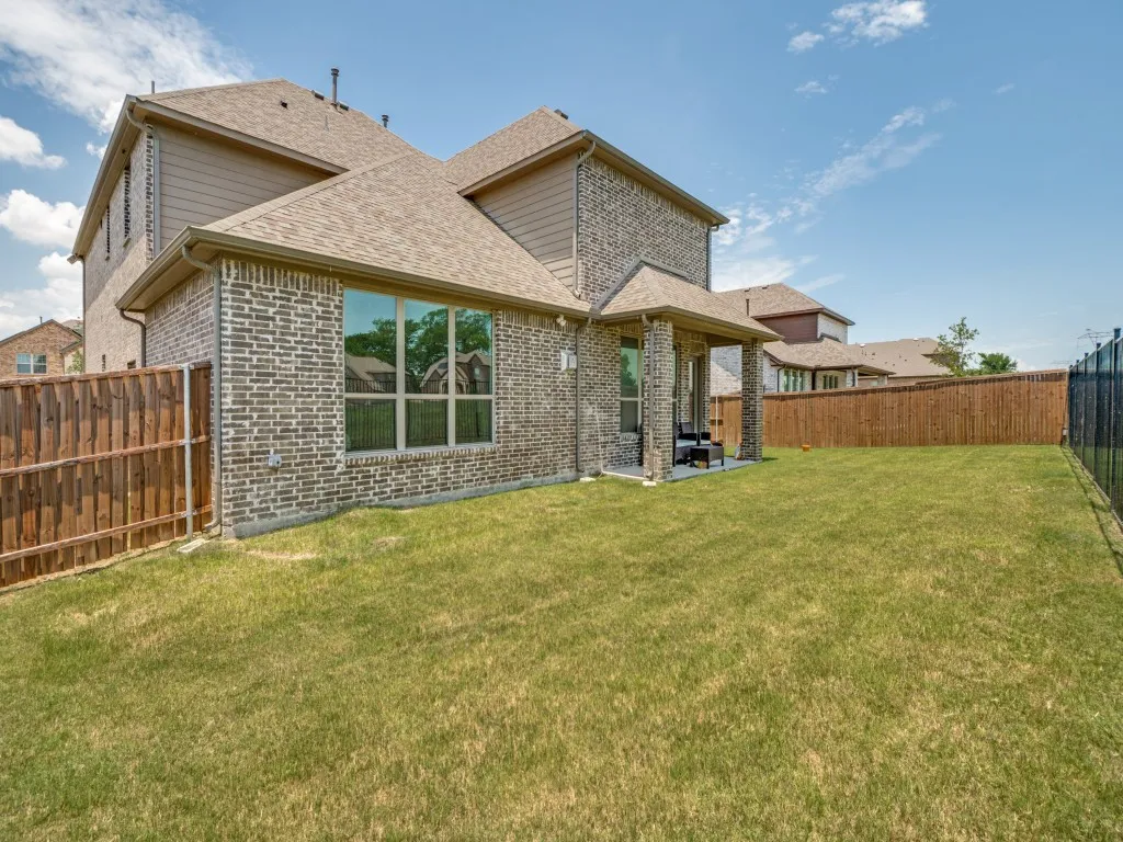 Single Family Residence For Sale in Collin County , 15946 Talamore Lane, Frisco, Texas 75035, 4 Bedroom, 3 Bathroom, 3 Garage spaces, 3,450 Sqft, built in 2022, mls#21342081, Real Estate Agent in Frisco, Homes For Sale in Collin county, Homes For Sale in Frisco, Realtor in Frisco Texas, Real Estate Brokerage Independent Realty Texas, Luminita Cordes Realtor