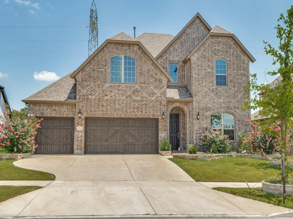 Single Family Residence For Sale in Collin County , 15946 Talamore Lane, Frisco, Texas 75035, 4 Bedroom, 3 Bathroom, 3 Garage spaces, 3,450 Sqft, built in 2022, mls#21342081, Real Estate Agent in Frisco, Homes For Sale in Collin county, Homes For Sale in Frisco, Realtor in Frisco Texas, Real Estate Brokerage Independent Realty Texas, Luminita Cordes Realtor