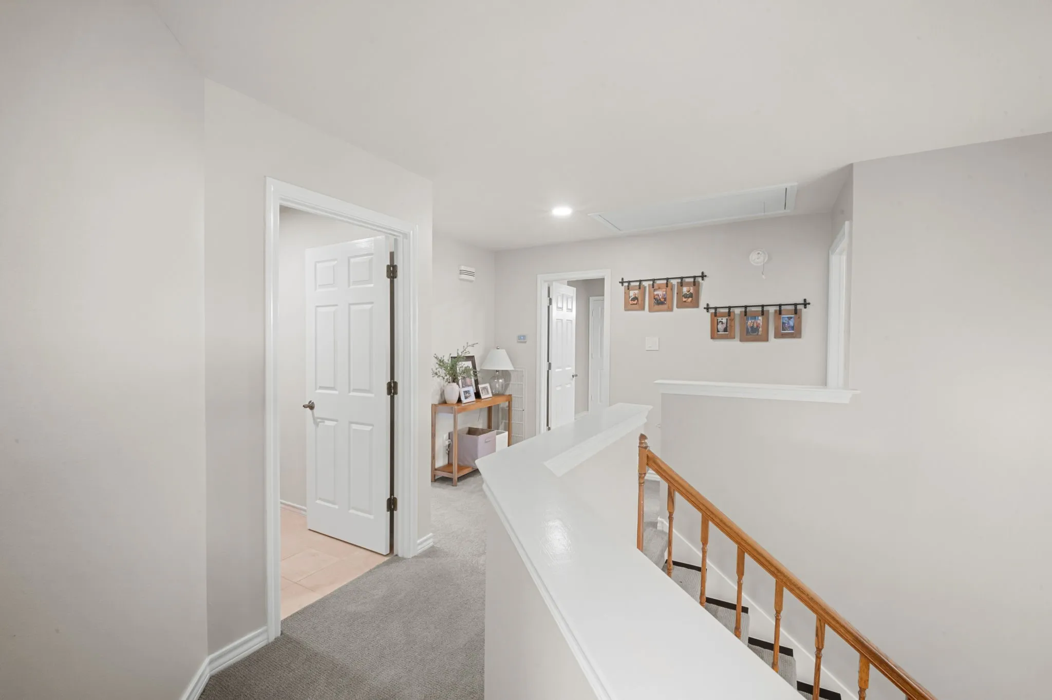 Single Family Residence For Sale in Tarrant County , 7905 Morning Lane, Fort Worth, Texas 76123, 4 Bedroom, 3 Bathroom, 2 Garage spaces, 3,209 Sqft, built in 1988, mls#21354244, Real Estate Agent in Fort Worth, Homes For Sale in Tarrant county, Homes For Sale in Fort Worth, Realtor in Fort Worth Texas, Real Estate Brokerage Independent Realty Texas, Luminita Cordes Realtor