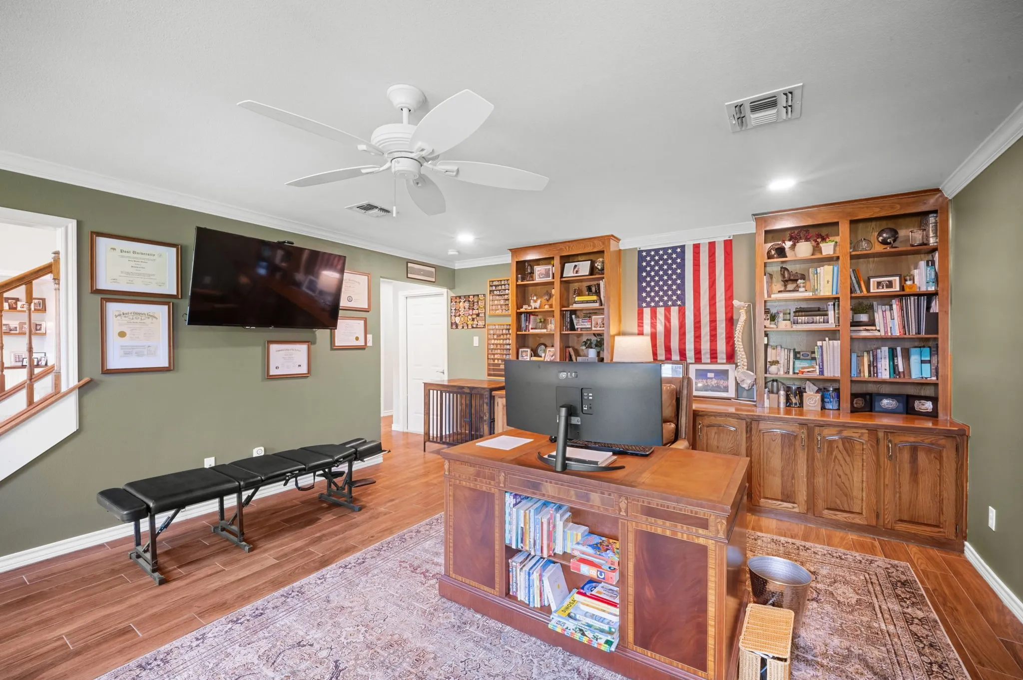 Single Family Residence For Sale in Tarrant County , 7905 Morning Lane, Fort Worth, Texas 76123, 4 Bedroom, 3 Bathroom, 2 Garage spaces, 3,209 Sqft, built in 1988, mls#21354244, Real Estate Agent in Fort Worth, Homes For Sale in Tarrant county, Homes For Sale in Fort Worth, Realtor in Fort Worth Texas, Real Estate Brokerage Independent Realty Texas, Luminita Cordes Realtor