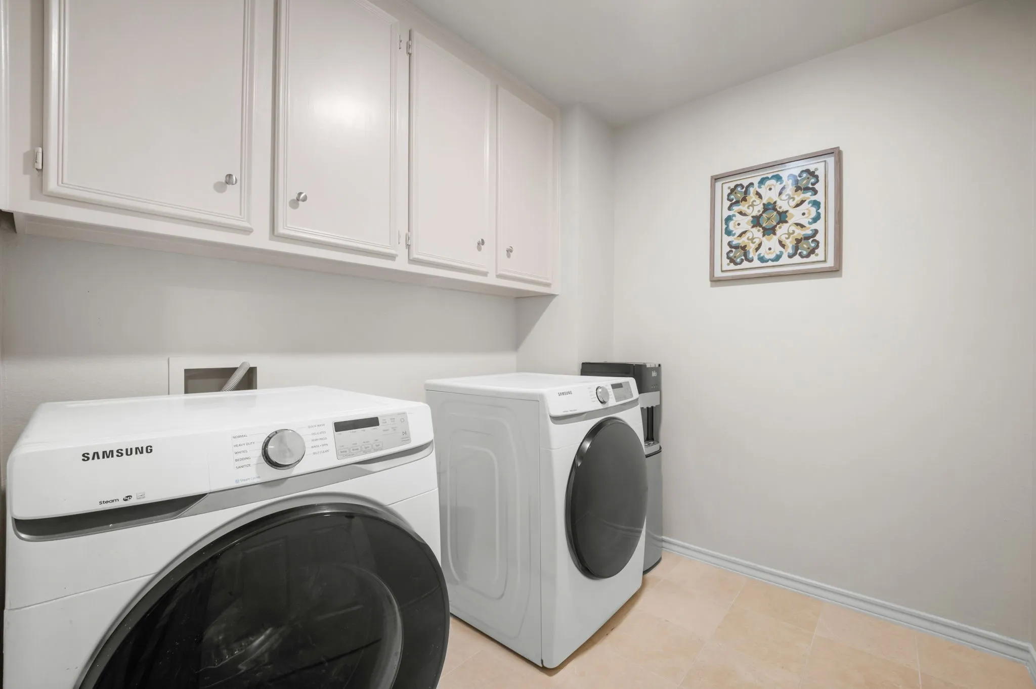 Single Family Residence For Sale in Tarrant County , 7905 Morning Lane, Fort Worth, Texas 76123, 4 Bedroom, 3 Bathroom, 2 Garage spaces, 3,209 Sqft, built in 1988, mls#21354244, Real Estate Agent in Fort Worth, Homes For Sale in Tarrant county, Homes For Sale in Fort Worth, Realtor in Fort Worth Texas, Real Estate Brokerage Independent Realty Texas, Luminita Cordes Realtor