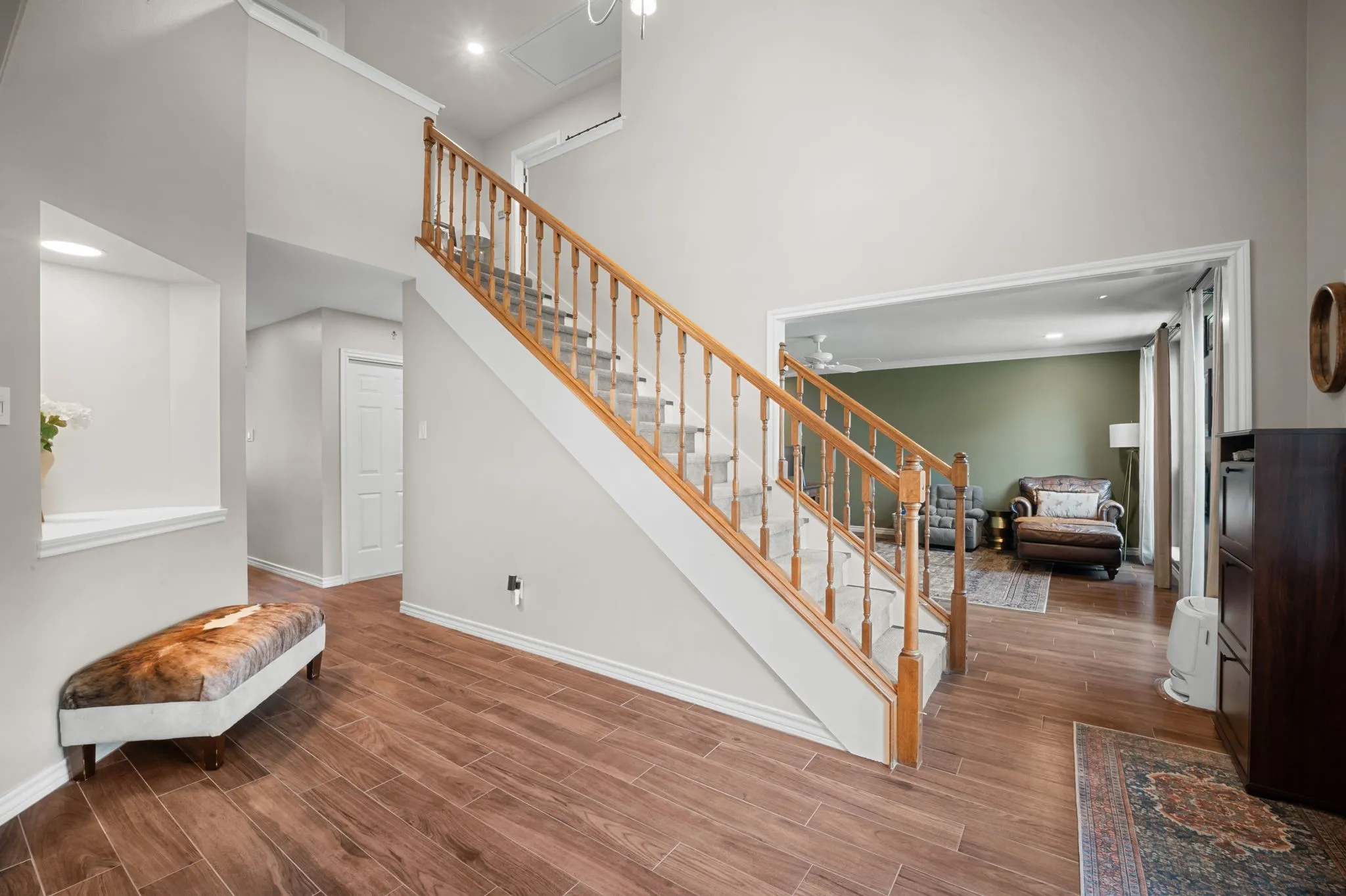Single Family Residence For Sale in Tarrant County , 7905 Morning Lane, Fort Worth, Texas 76123, 4 Bedroom, 3 Bathroom, 2 Garage spaces, 3,209 Sqft, built in 1988, mls#21354244, Real Estate Agent in Fort Worth, Homes For Sale in Tarrant county, Homes For Sale in Fort Worth, Realtor in Fort Worth Texas, Real Estate Brokerage Independent Realty Texas, Luminita Cordes Realtor