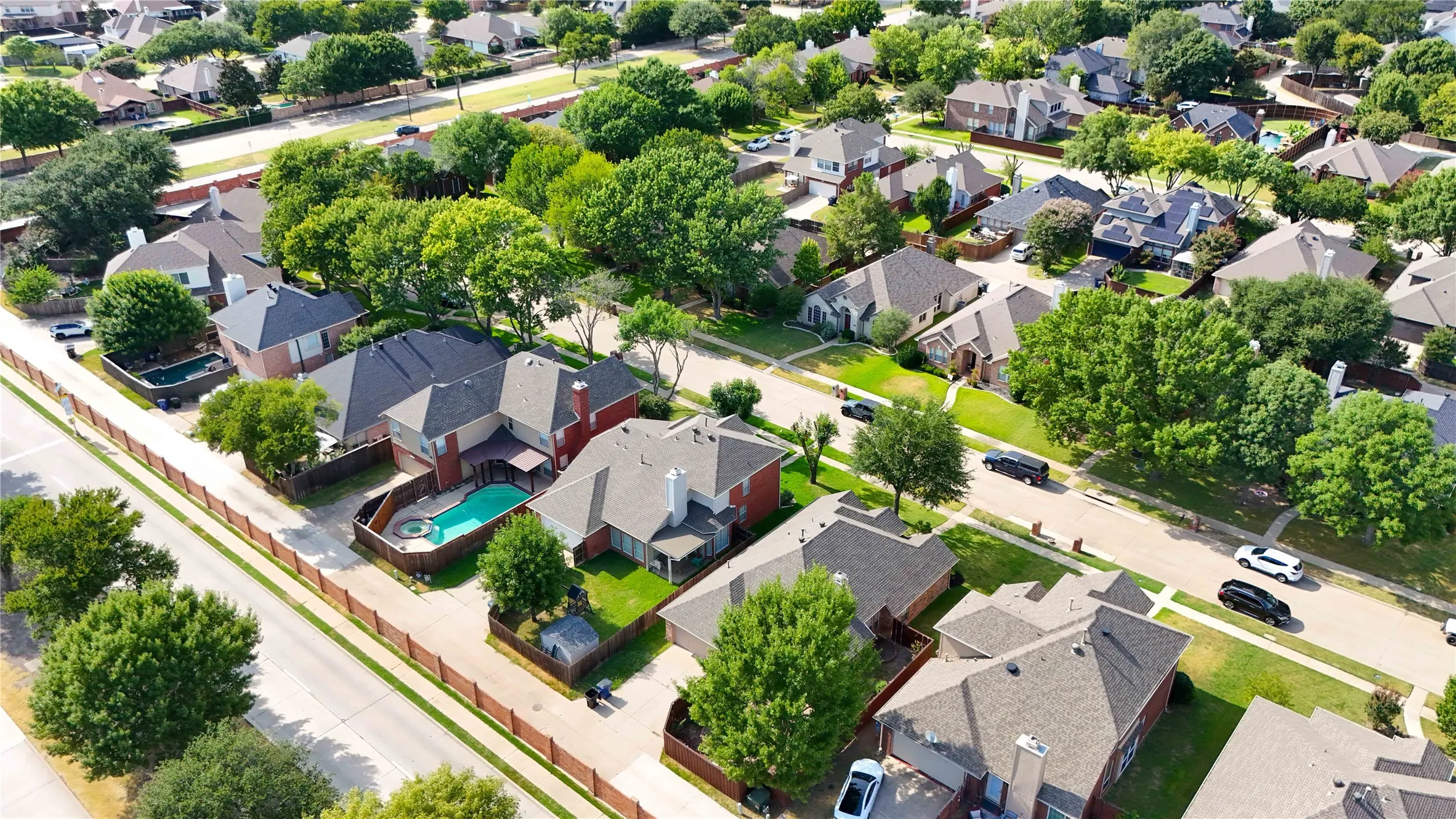 Single Family Residence For Rent in Collin County , 10701 Nashville Drive, Frisco, Texas 75035, 3 Bedroom, 3 Bathroom, 2 Garage spaces, 1,757 Sqft, built in 1998, mls#21354253, Real Estate Agent in Frisco, Homes For Rent in Collin county, Homes For Rent in Frisco, Realtor in Frisco Texas, Real Estate Brokerage Independent Realty Texas, Luminita Cordes Realtor