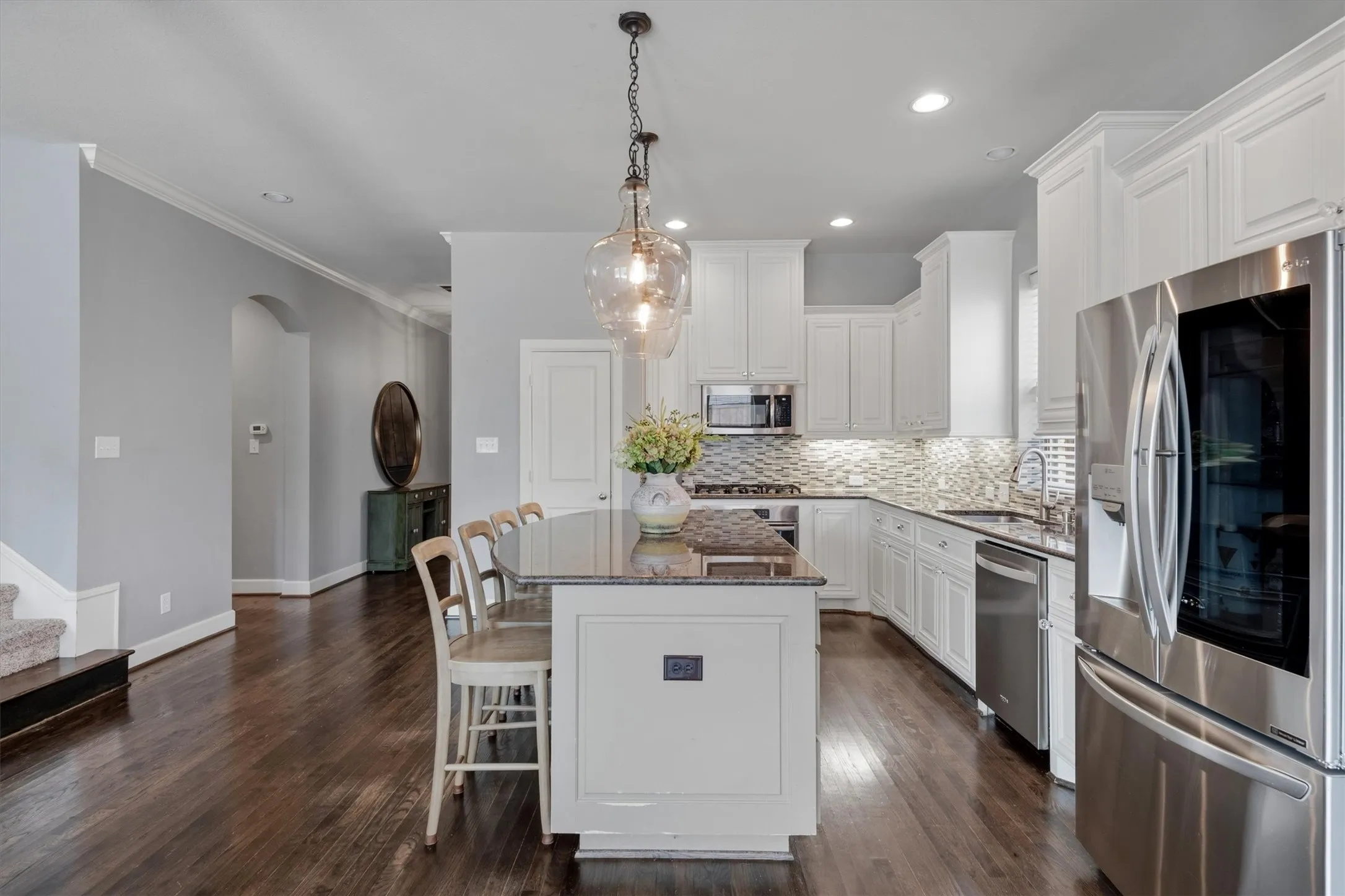 Single Family Residence For Sale in Denton County , 687 Dry Canyon Drive, Frisco, Texas 75036, 5 Bedroom, 4 Bathroom, 2 Garage spaces, 3,363 Sqft, built in 2013, mls#21348312, Real Estate Agent in Frisco, Homes For Sale in Denton county, Homes For Sale in Frisco, Realtor in Frisco Texas, Real Estate Brokerage Independent Realty Texas, Luminita Cordes Realtor