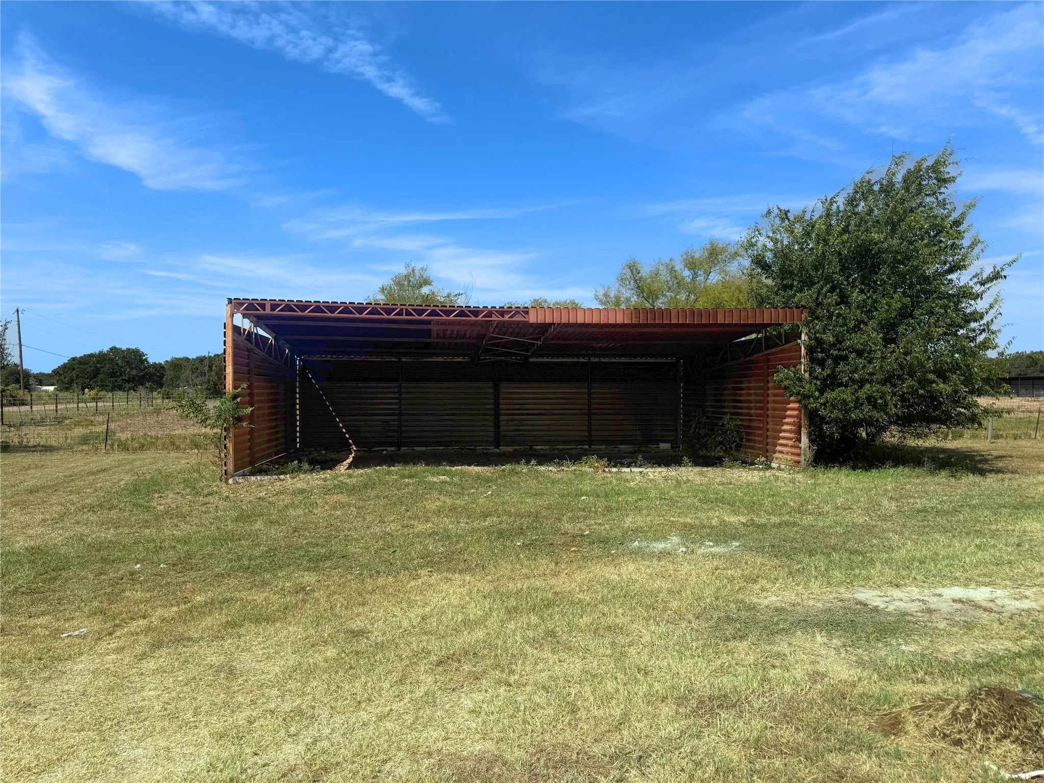 Mobile Home For Sale in Mc Lennan County , 373 Wildbird Lane, Axtell, Texas 76624, 3 Bedroom, 2 Bathroom, Garage spaces, 1,792 Sqft, built in 1997, mls#21354151, Real Estate Agent in Axtell, Homes For Sale in Mc Lennan county, Homes For Sale in Axtell, Realtor in Axtell Texas, Real Estate Brokerage Independent Realty Texas, Luminita Cordes Realtor
