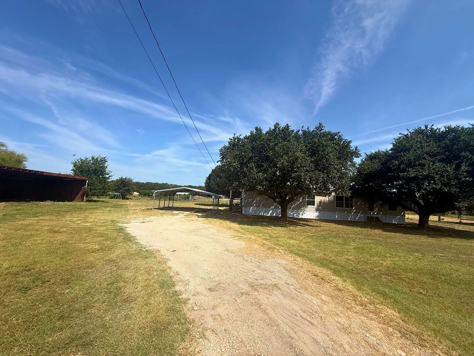 Mobile Home For Sale in Mc Lennan County , 373 Wildbird Lane, Axtell, Texas 76624, 3 Bedroom, 2 Bathroom, Garage spaces, 1,792 Sqft, built in 1997, mls#21354151, Real Estate Agent in Axtell, Homes For Sale in Mc Lennan county, Homes For Sale in Axtell, Realtor in Axtell Texas, Real Estate Brokerage Independent Realty Texas, Luminita Cordes Realtor