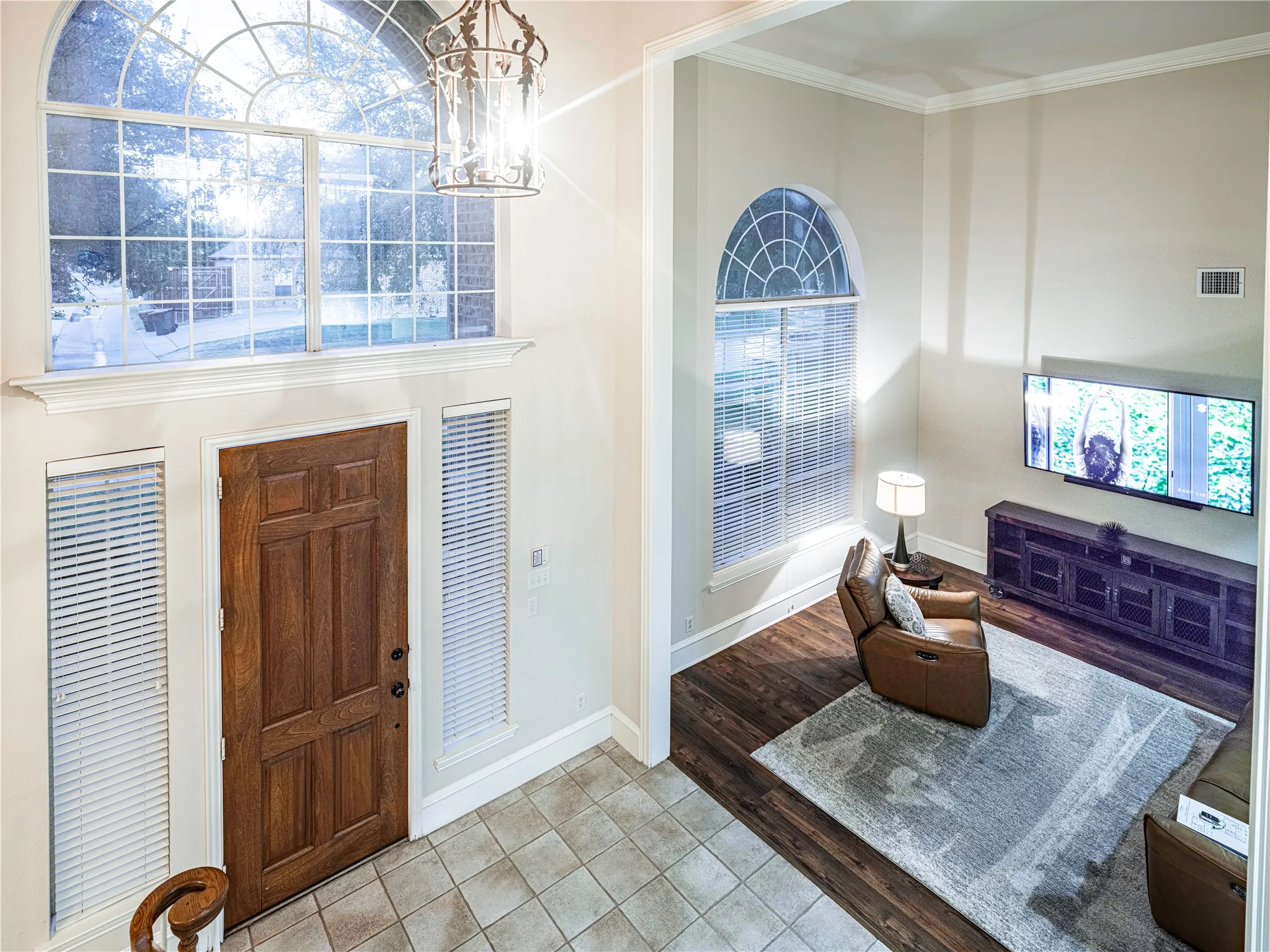 Single Family Residence For Sale in Collin County , 7205 Bettye Haun Drive, Plano, Texas 75024, 6 Bedroom, 4 Bathroom, 3 Garage spaces, 4,232 Sqft, built in 1999, mls#21354191, Real Estate Agent in Plano, Homes For Sale in Collin county, Homes For Sale in Plano, Realtor in Plano Texas, Real Estate Brokerage Independent Realty Texas, Luminita Cordes Realtor