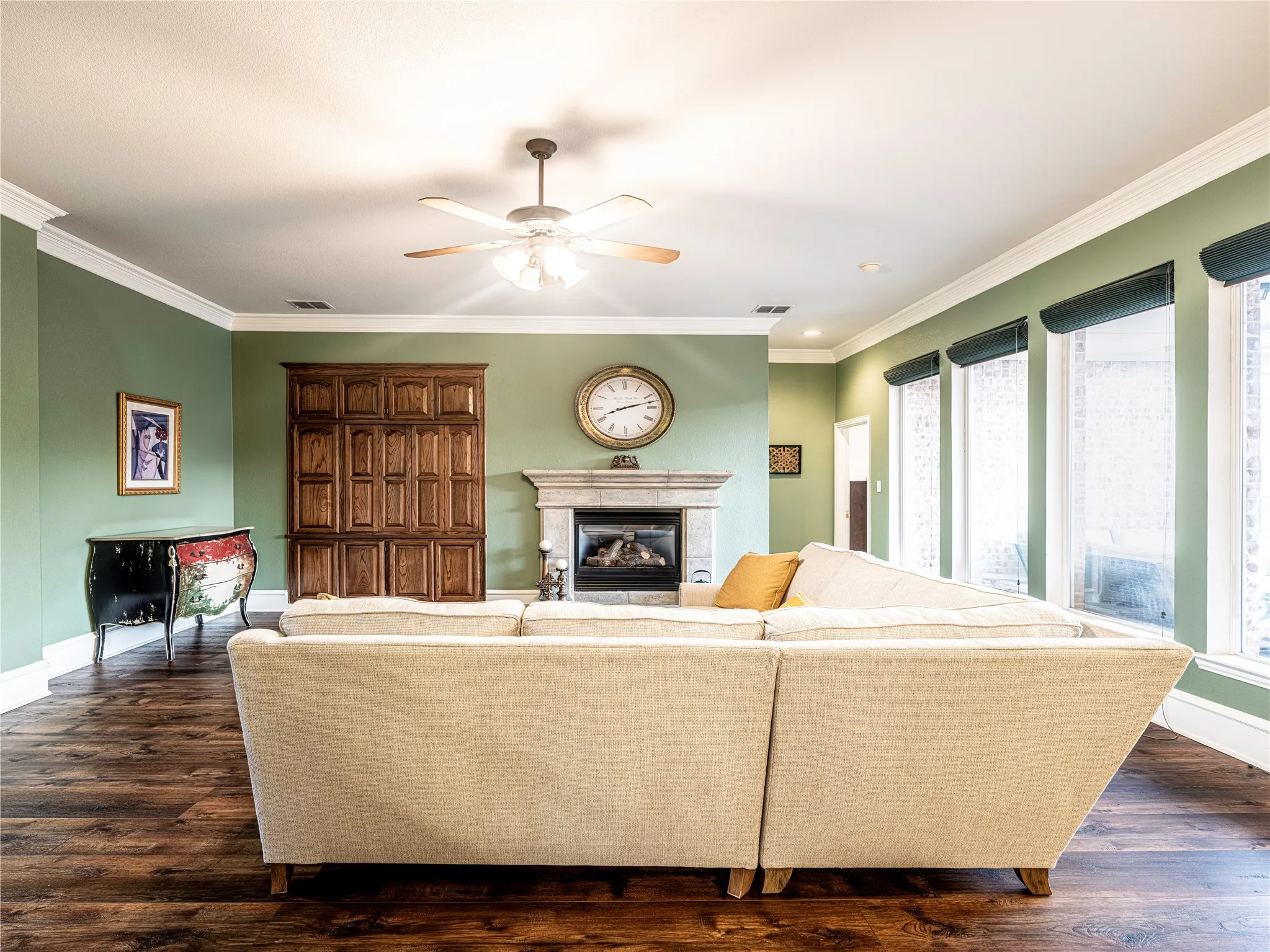 Single Family Residence For Sale in Collin County , 7205 Bettye Haun Drive, Plano, Texas 75024, 6 Bedroom, 4 Bathroom, 3 Garage spaces, 4,232 Sqft, built in 1999, mls#21354191, Real Estate Agent in Plano, Homes For Sale in Collin county, Homes For Sale in Plano, Realtor in Plano Texas, Real Estate Brokerage Independent Realty Texas, Luminita Cordes Realtor