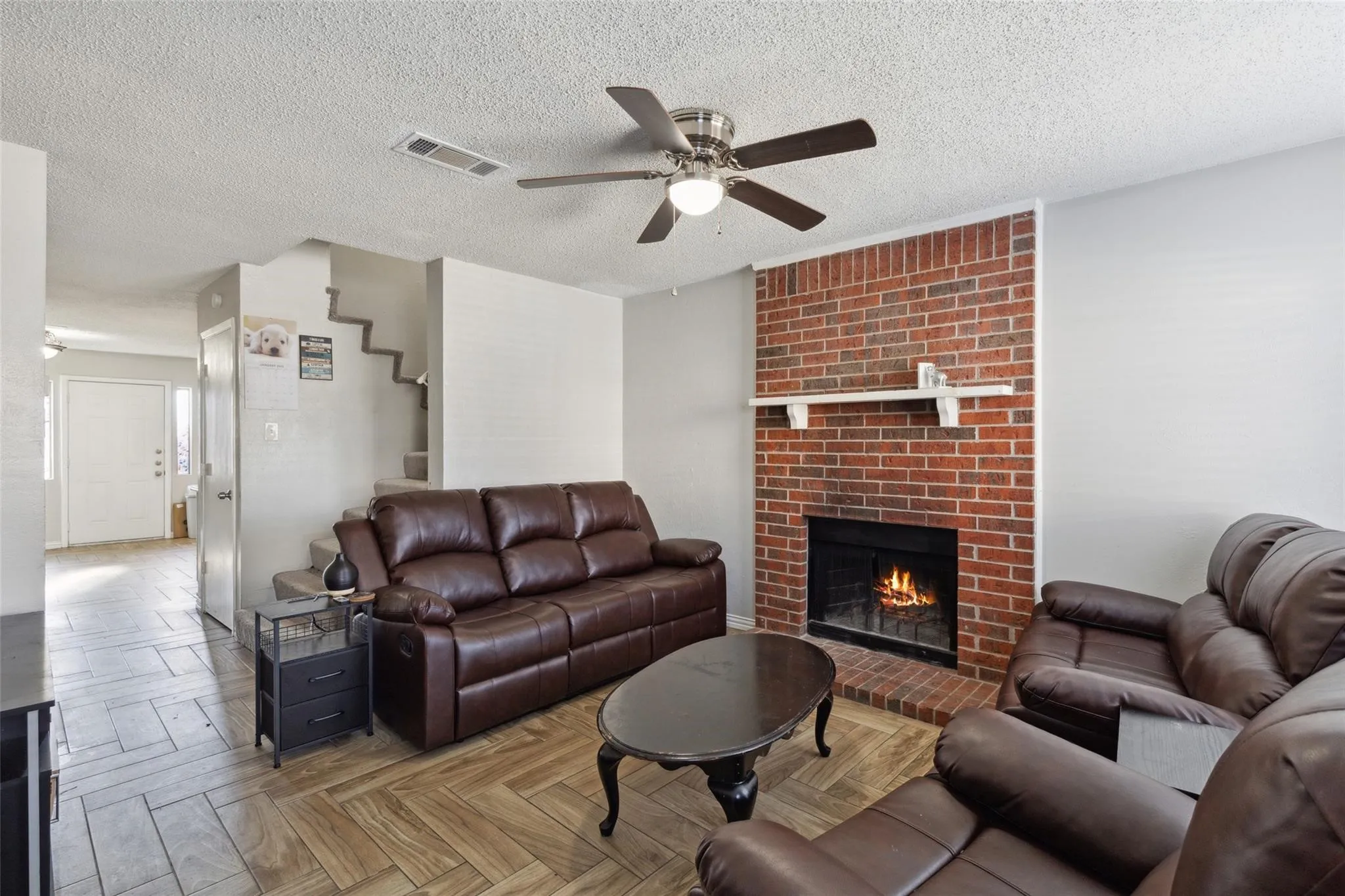 Condominium For Sale in Dallas County , 10500 Lake June Road J09, Dallas, Texas 75217, 2 Bedroom, 3 Bathroom, Garage spaces, 1,171 Sqft, built in 1984, mls#21354064, Real Estate Agent in Dallas, Homes For Sale in Dallas county, Homes For Sale in Dallas, Realtor in Dallas Texas, Real Estate Brokerage Independent Realty Texas, Luminita Cordes Realtor
