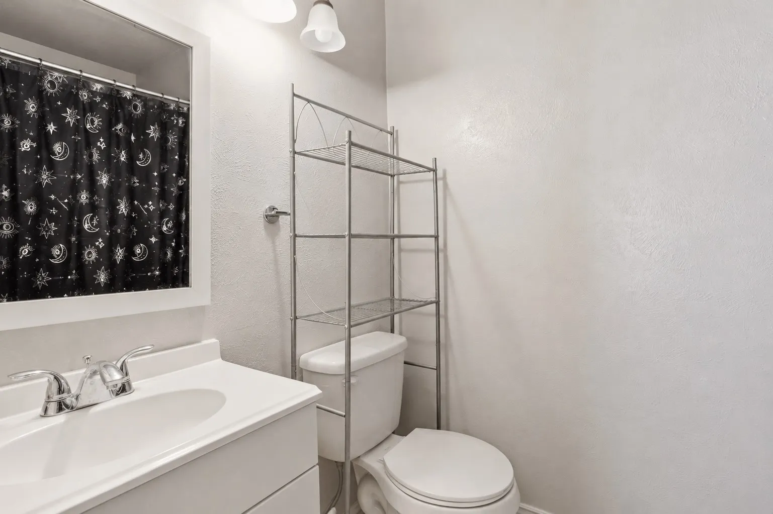 Condominium For Sale in Dallas County , 10500 Lake June Road J09, Dallas, Texas 75217, 2 Bedroom, 3 Bathroom, Garage spaces, 1,171 Sqft, built in 1984, mls#21354064, Real Estate Agent in Dallas, Homes For Sale in Dallas county, Homes For Sale in Dallas, Realtor in Dallas Texas, Real Estate Brokerage Independent Realty Texas, Luminita Cordes Realtor