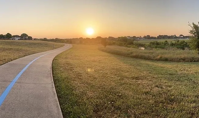 Single Family Residence For Sale in Denton County , 2002 Rose Hill Road, Carrollton, Texas 75007, 3 Bedroom, 2 Bathroom, 2 Garage spaces, 1,503 Sqft, built in 1974, mls#21354266, Real Estate Agent in Carrollton, Homes For Sale in Denton county, Homes For Sale in Carrollton, Realtor in Carrollton Texas, Real Estate Brokerage Independent Realty Texas, Luminita Cordes Realtor