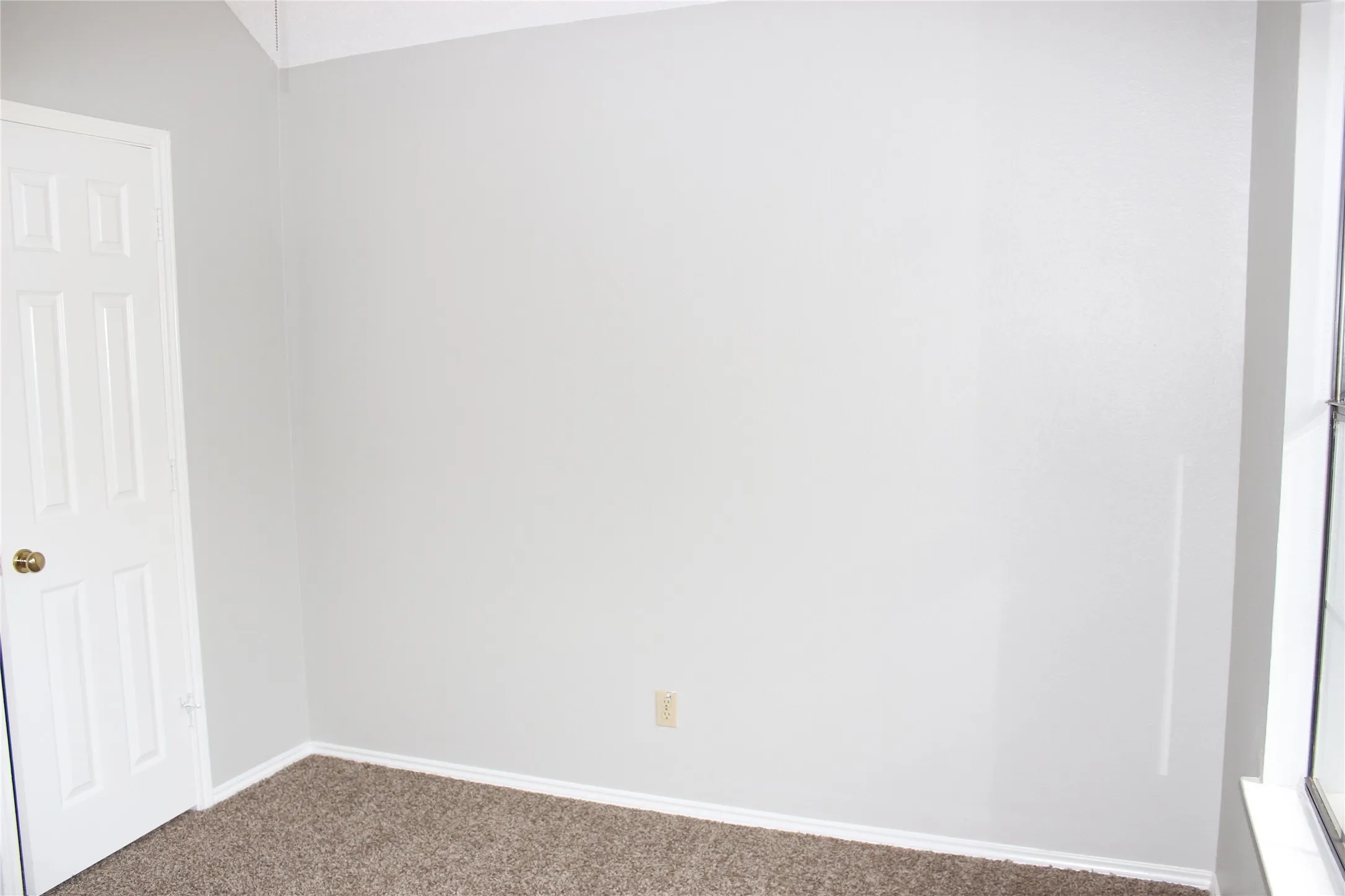 Single Family Residence For Rent in Dallas County , 285 Alex Drive, Coppell, Texas 75019, 3 Bedroom, 2 Bathroom, 2 Garage spaces, 1,392 Sqft, built in 1989, mls#21341754, Real Estate Agent in Coppell, Homes For Rent in Dallas county, Homes For Rent in Coppell, Realtor in Coppell Texas, Real Estate Brokerage Independent Realty Texas, Luminita Cordes Realtor