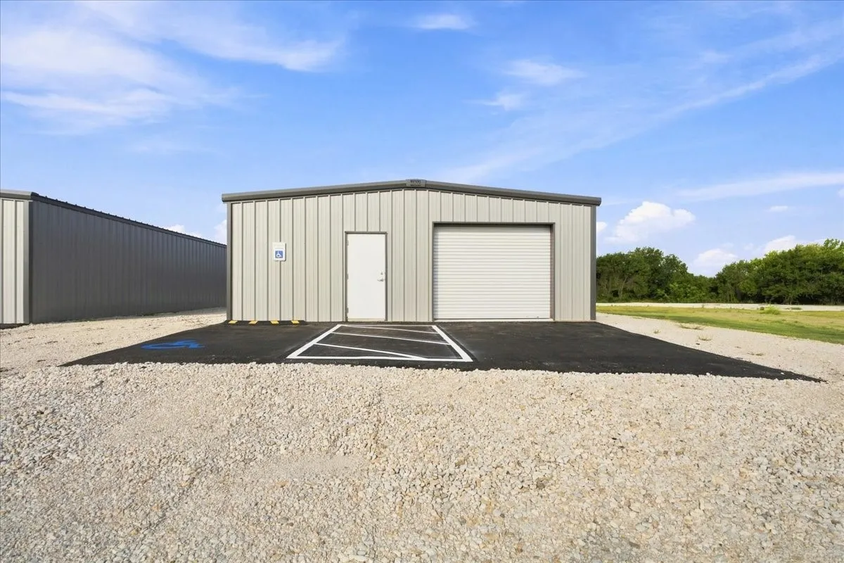 Warehouse For Rent in Navarro County , 200 Hospital Drive E, Corsicana, Texas 75110, 0, 0, Garage spaces, 0 Sqft, built in 2025, mls#21354280, Real Estate Agent in Corsicana, Homes For Rent in Navarro county, Homes For Rent in Corsicana, Realtor in Corsicana Texas, Real Estate Brokerage Independent Realty Texas, Luminita Cordes Realtor