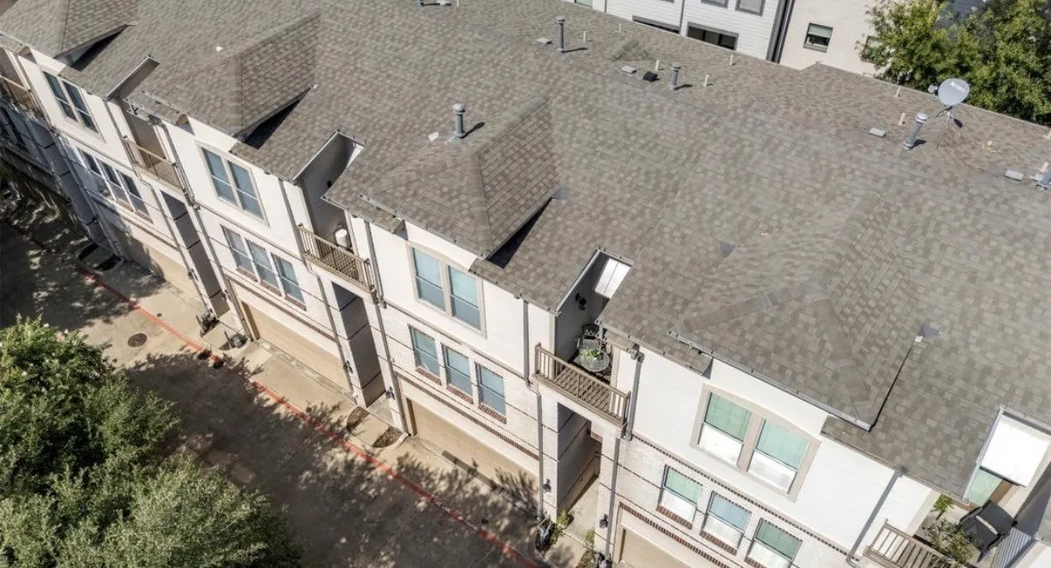 Condominium For Sale in Dallas County , 4830 Cedar Springs Road 11, Dallas, Texas 75219, 2 Bedroom, 3 Bathroom, 2 Garage spaces, 1,994 Sqft, built in 2005, mls#21353985, Real Estate Agent in Dallas, Homes For Sale in Dallas county, Homes For Sale in Dallas, Realtor in Dallas Texas, Real Estate Brokerage Independent Realty Texas, Luminita Cordes Realtor