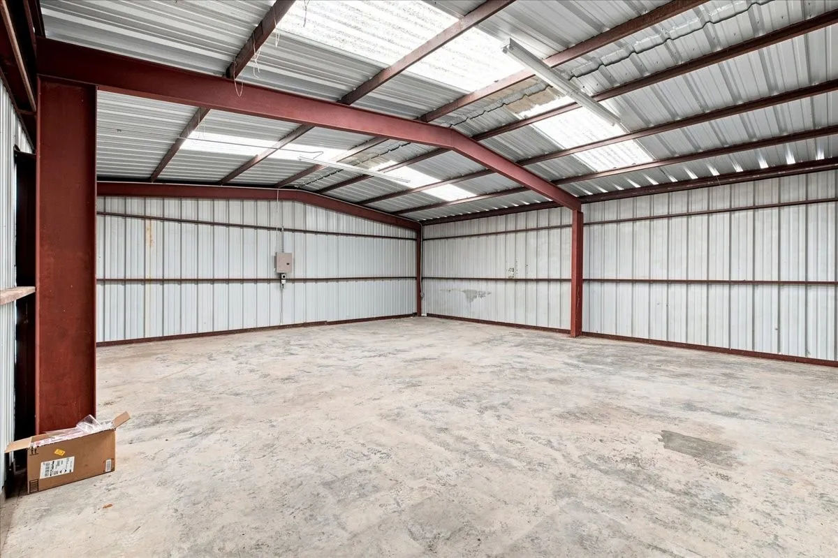 Warehouse For Rent in Navarro County , 200 Hospital Drive B, Corsicana, Texas 75110, 0, 0, Garage spaces, 0 Sqft, built in 2025, mls#21354300, Real Estate Agent in Corsicana, Homes For Rent in Navarro county, Homes For Rent in Corsicana, Realtor in Corsicana Texas, Real Estate Brokerage Independent Realty Texas, Luminita Cordes Realtor