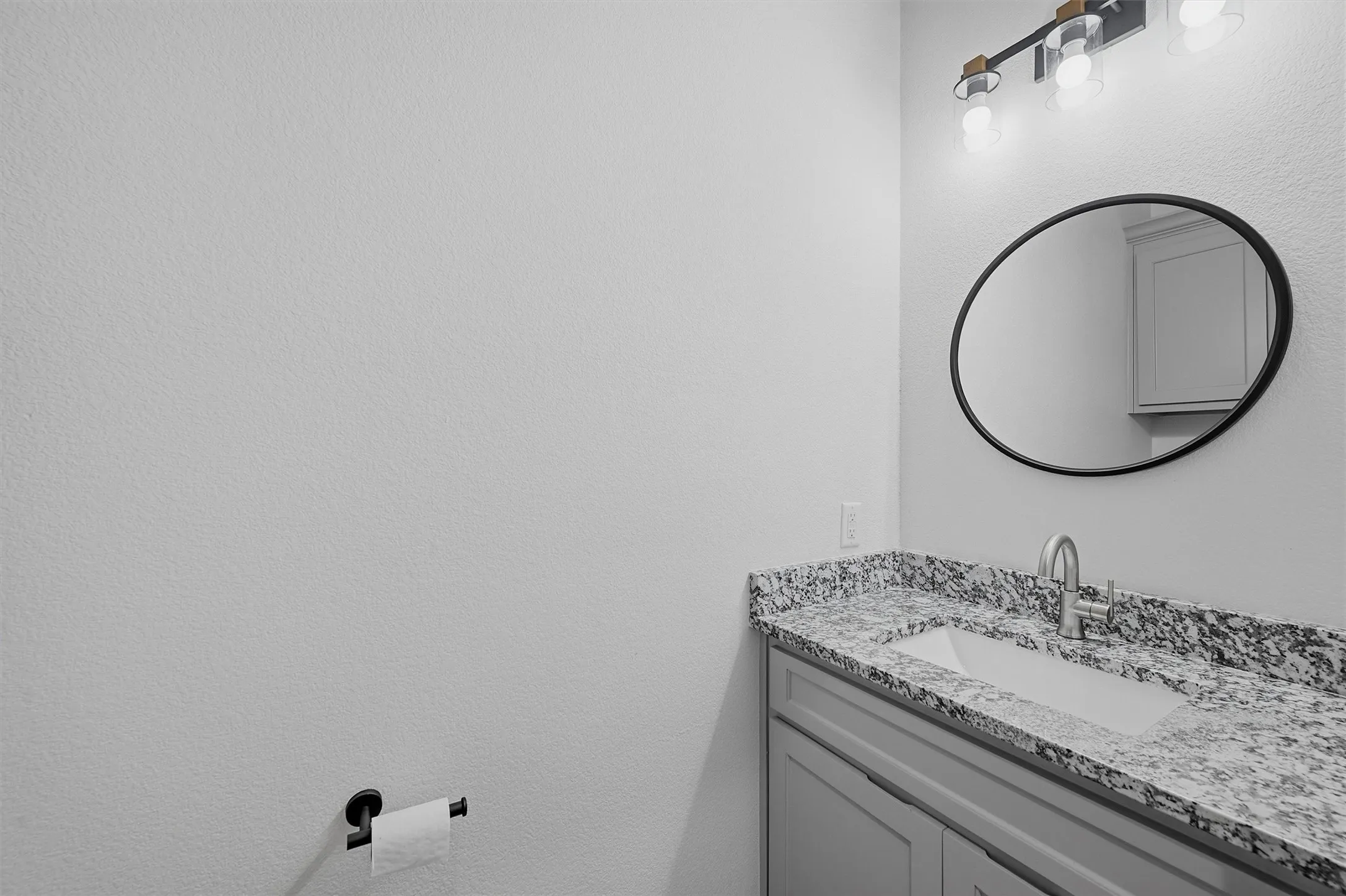 Single Family Residence For Sale in Grayson County , 237 Gun Club Road, Denison, Texas 75021, 3 Bedroom, 3 Bathroom, 2 Garage spaces, 1,600 Sqft, built in 2023, mls#21354305, Real Estate Agent in Denison, Homes For Sale in Grayson county, Homes For Sale in Denison, Realtor in Denison Texas, Real Estate Brokerage Independent Realty Texas, Luminita Cordes Realtor