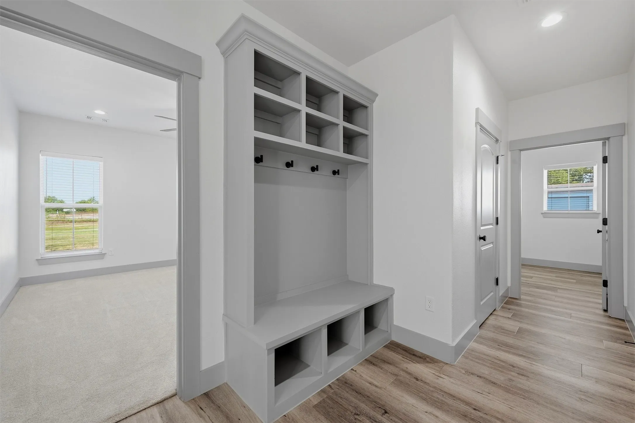Single Family Residence For Sale in Grayson County , 237 Gun Club Road, Denison, Texas 75021, 3 Bedroom, 3 Bathroom, 2 Garage spaces, 1,600 Sqft, built in 2023, mls#21354305, Real Estate Agent in Denison, Homes For Sale in Grayson county, Homes For Sale in Denison, Realtor in Denison Texas, Real Estate Brokerage Independent Realty Texas, Luminita Cordes Realtor
